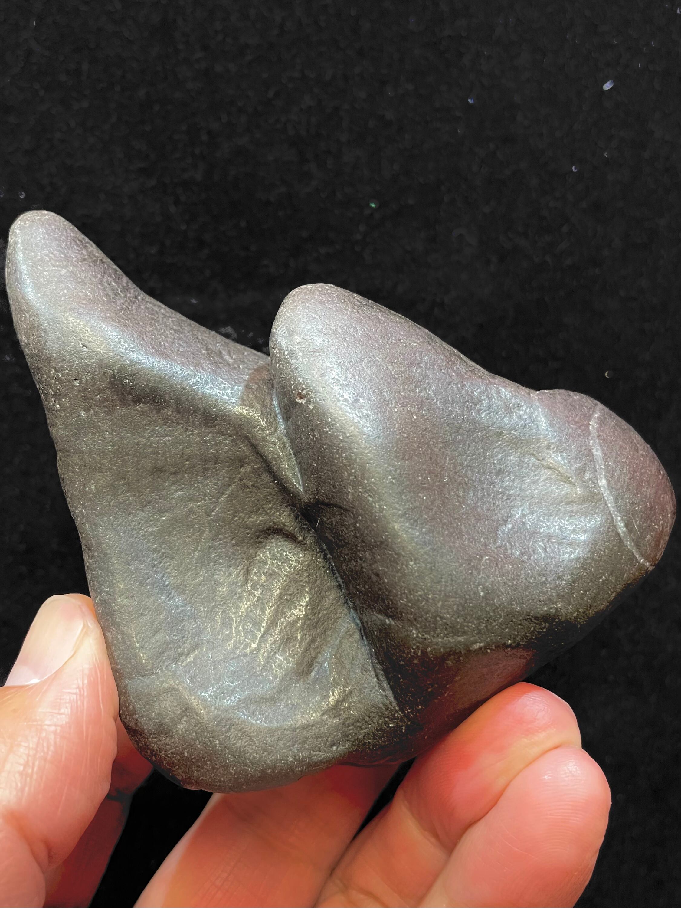 10) 人生の真髄・神々の石「神居古潭」ストーン中型