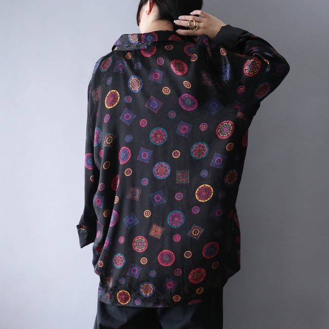 gloss fabric multi art pattern over silhouette easy tailored jacket