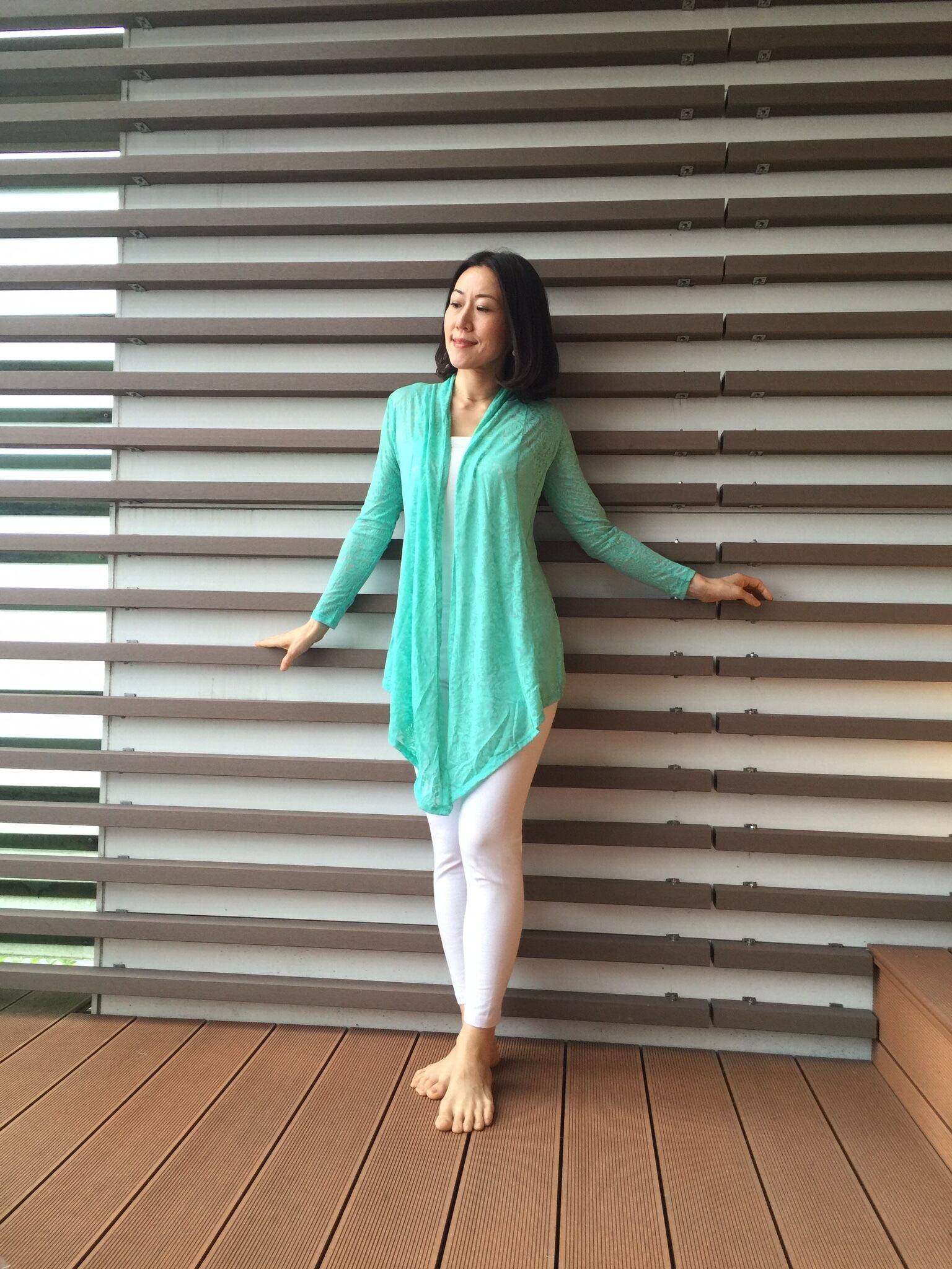 Swan Feather Cardigan スワン・フェザー・カーディガン(カラー