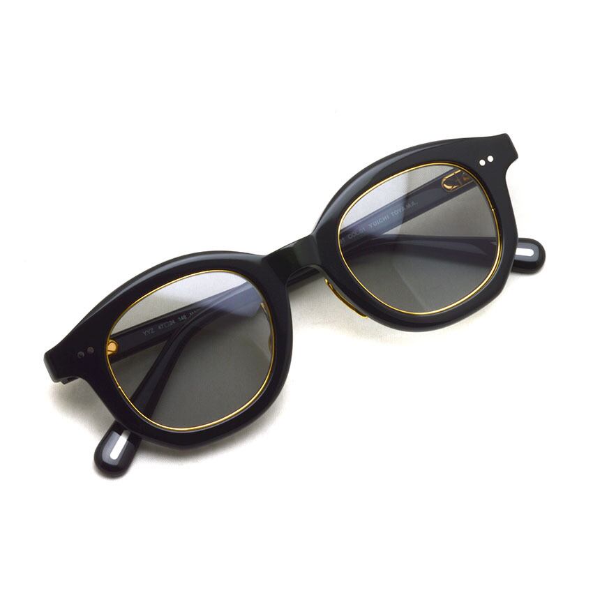 YUICHI TOYAMA / U-181 YYZ / SG 01 Black/Gold - Gray lenses