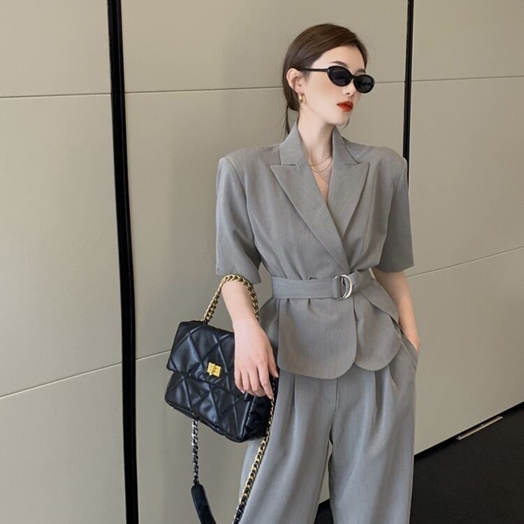 送料無料 大人っぽ女子 ベルト付き パンツスーツ セットアップ きれいめ 大人女子 お洒落 クール かっこいい Lamitte Deco トレンド 韓国ファッション ショップ Base店