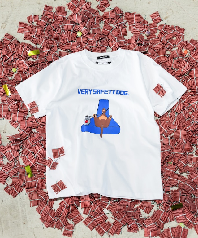 "VERY SAFETY DOG"ペアルック T-SHIRT