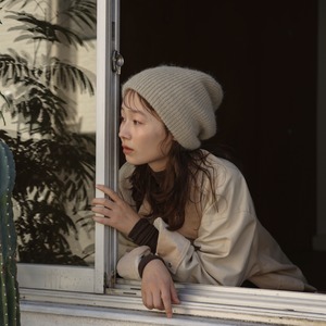 loose fit beanie / ivory