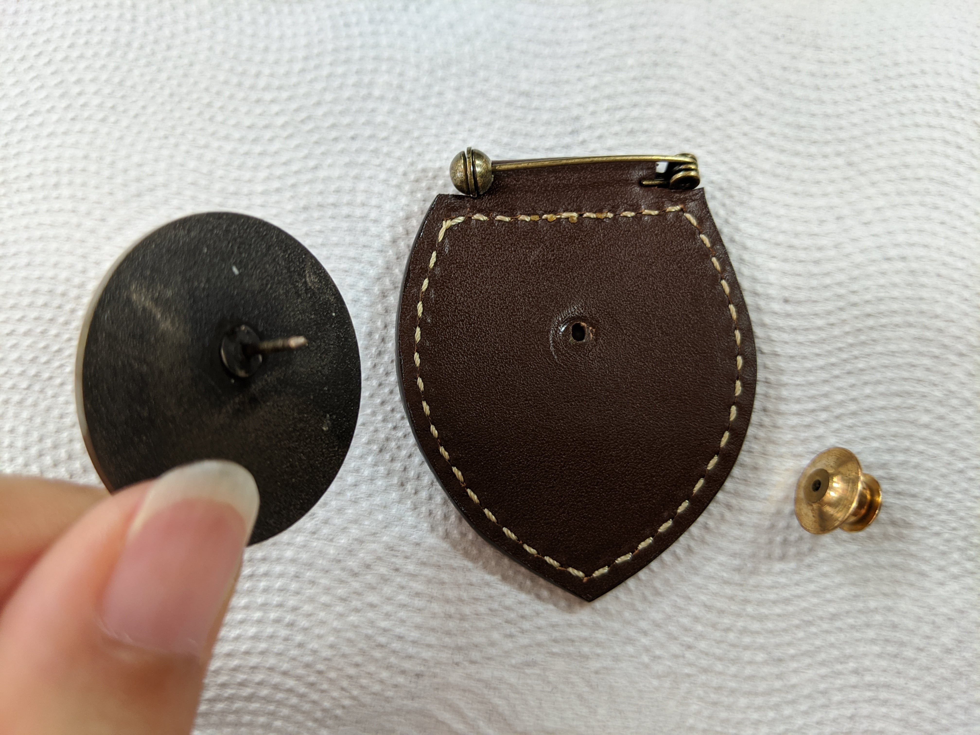 75BEERセミナー修了バッジ用 本牛革製台布 | OKINAWA