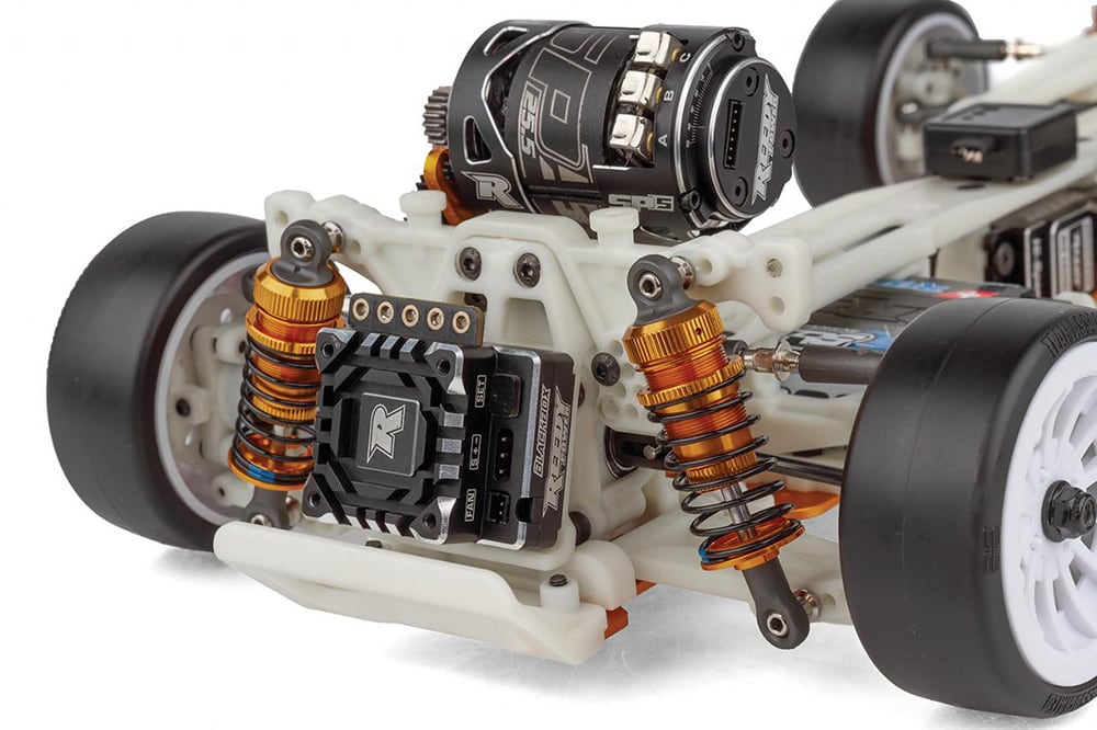 ASSOCIATED AS30135 DC10 Classic Kit | GB ラジコンショッピング-RC