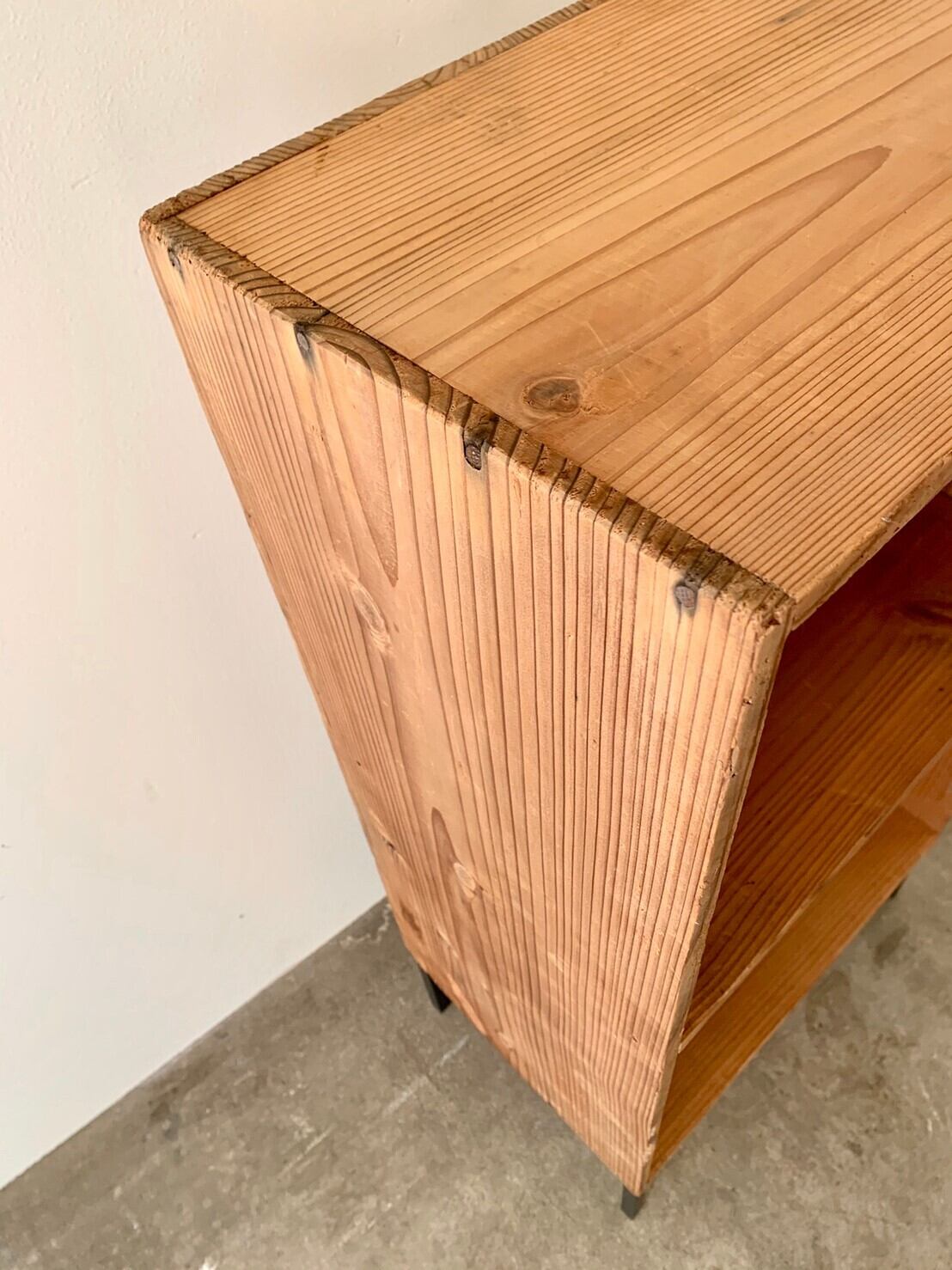 スチール脚の棚 古家具 | ju-gu