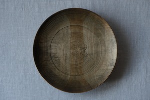 千筋皿　245mm　鉄媒染