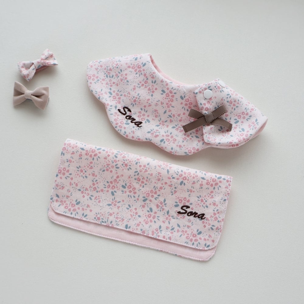 ハンカチ 20cm & スタイ セット チャーミング ୨୧お名前入れ୨୧刺しゅう