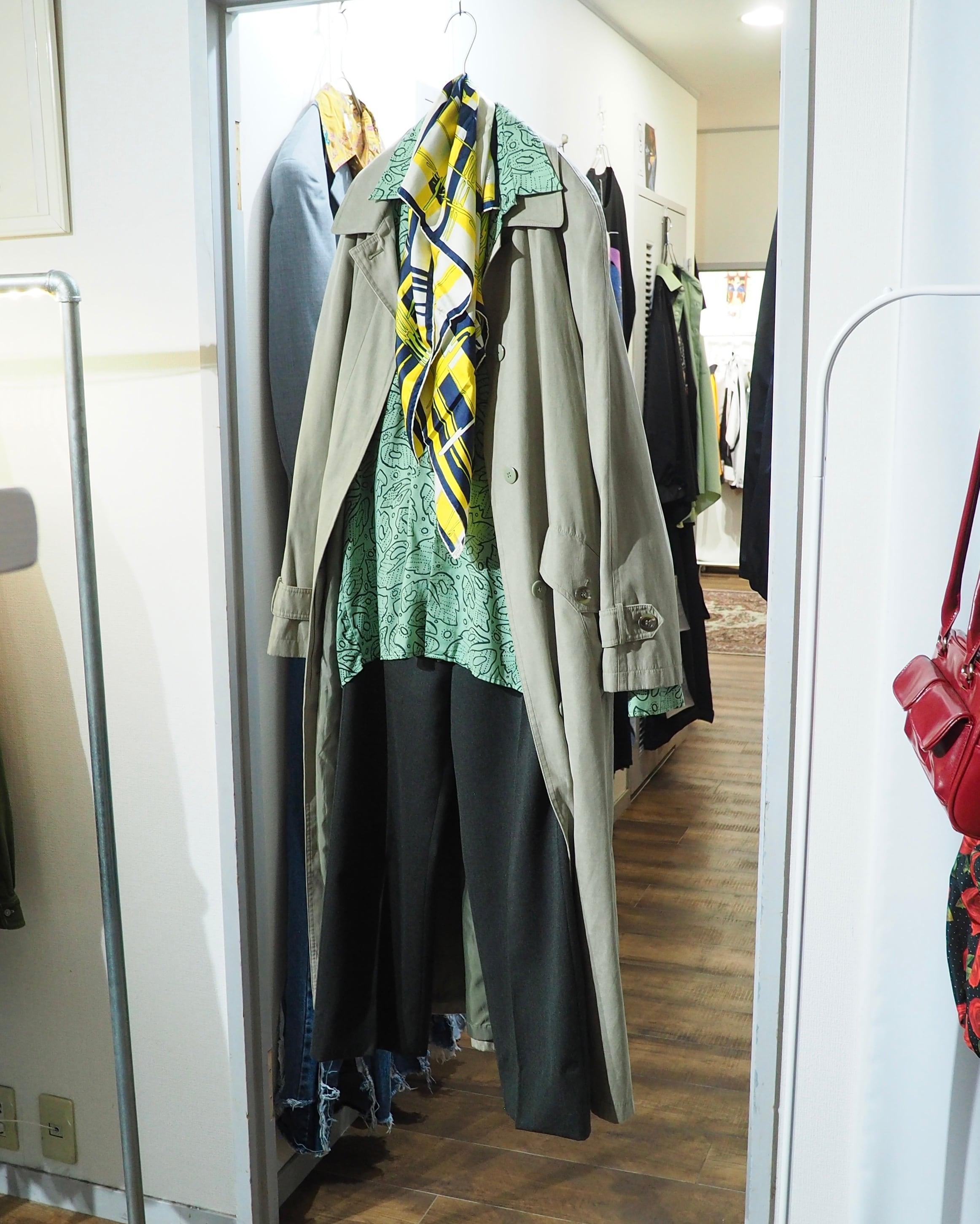 1990s Mint green Leaf pattern vintage Drape loose shirt