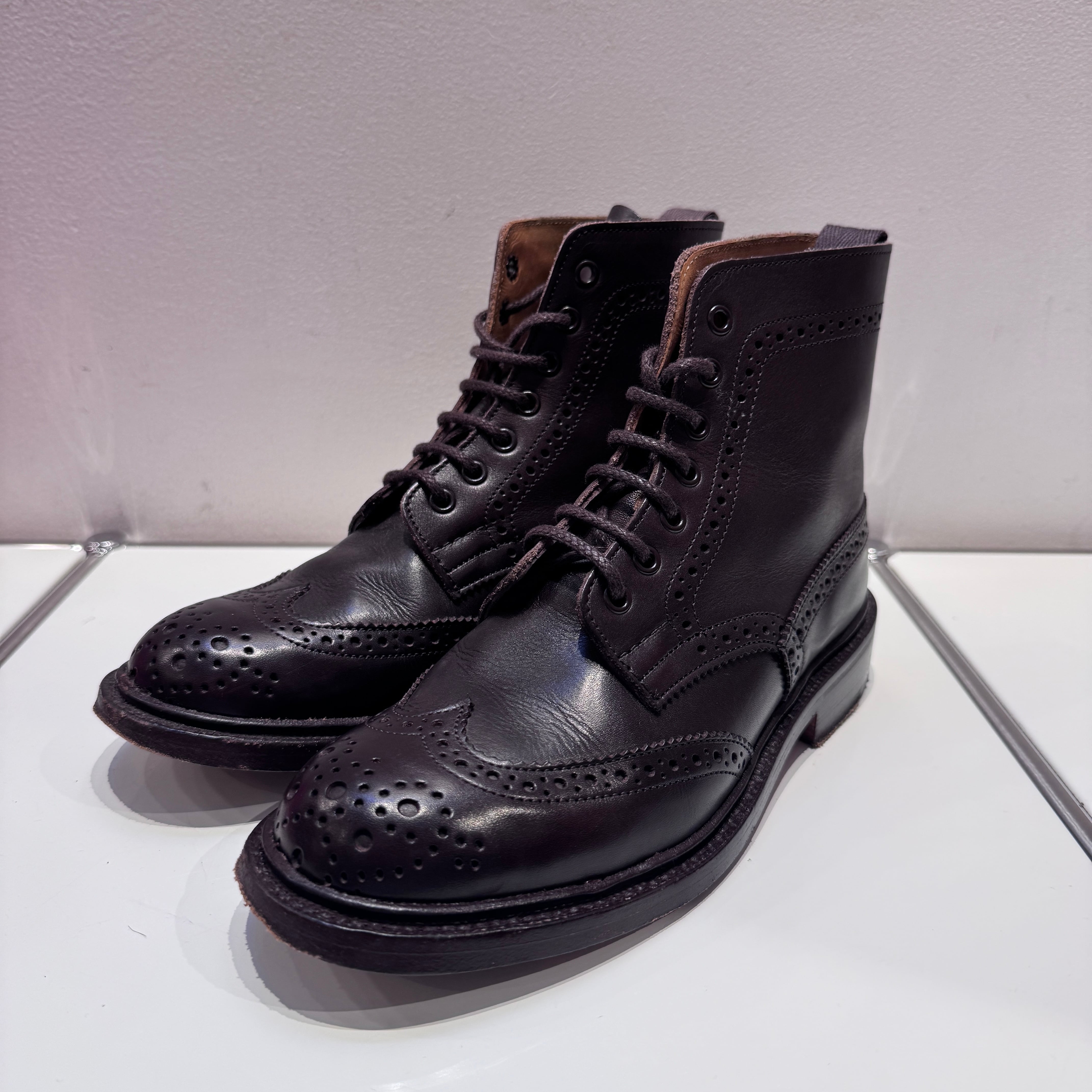 SHOES | safarionline