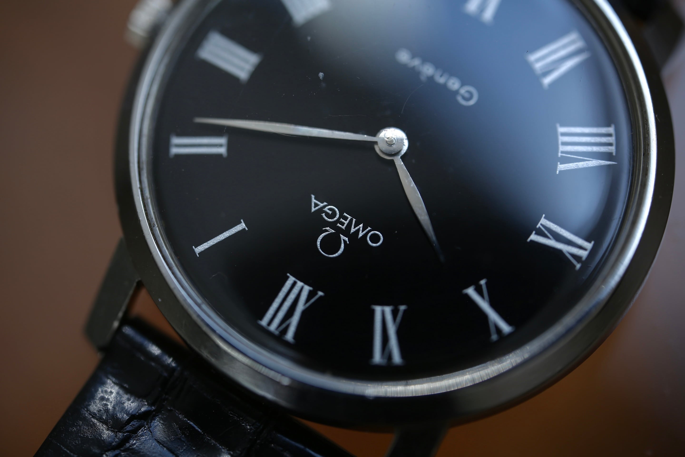 OMEGA】 1973年製 オメガ ジュネーブ ブラックラッカーダイヤル 手巻き