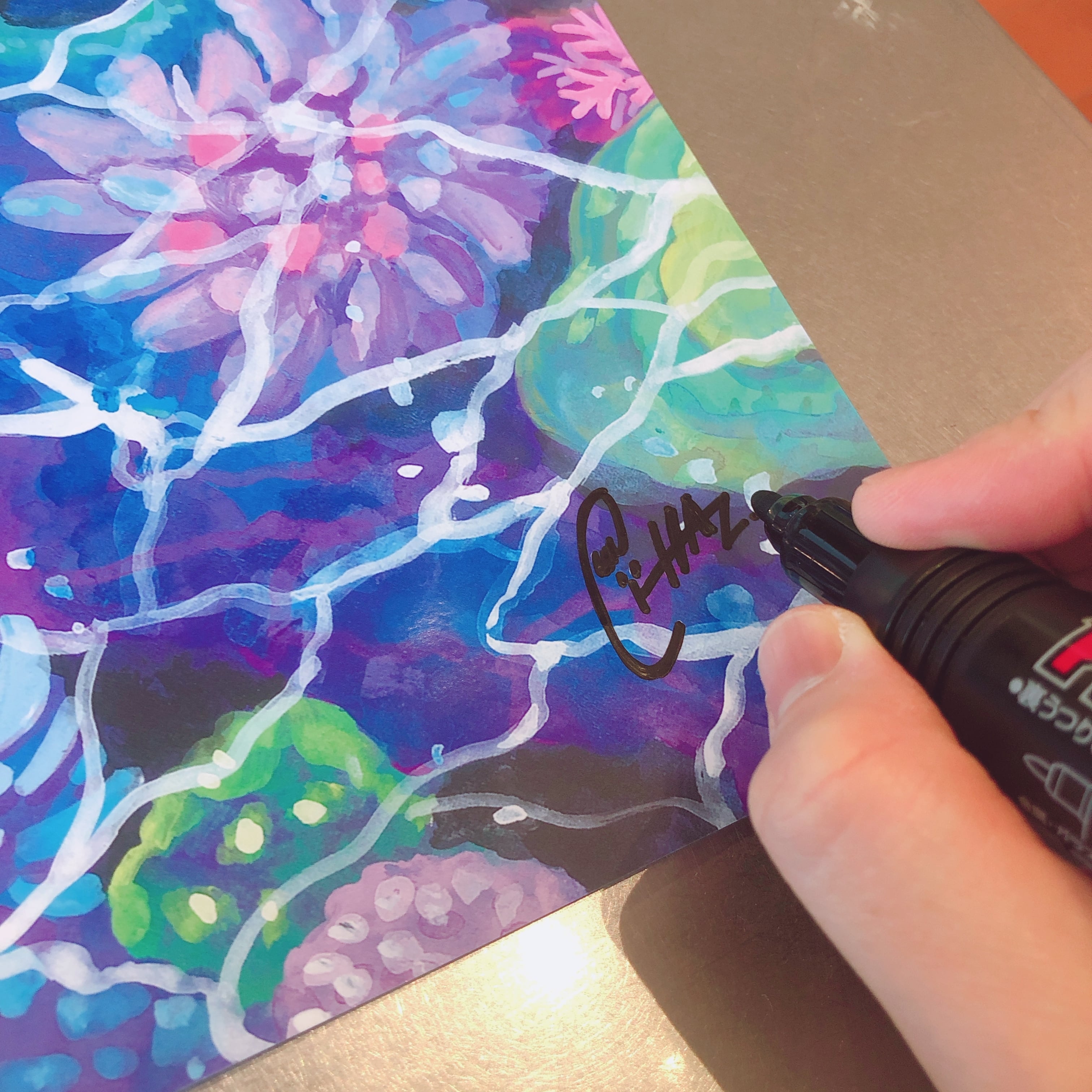 直筆サイン入り！A2サイズポスター「のびのびと泳ぐウミガメ」 | ちゃ