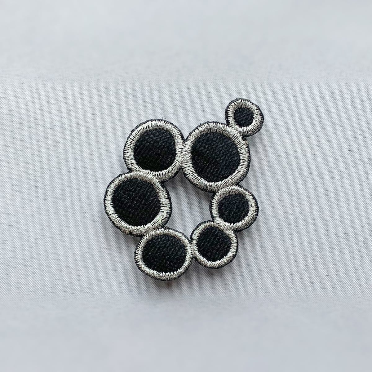 刺繍ブローチ ga.la (br-072）2色