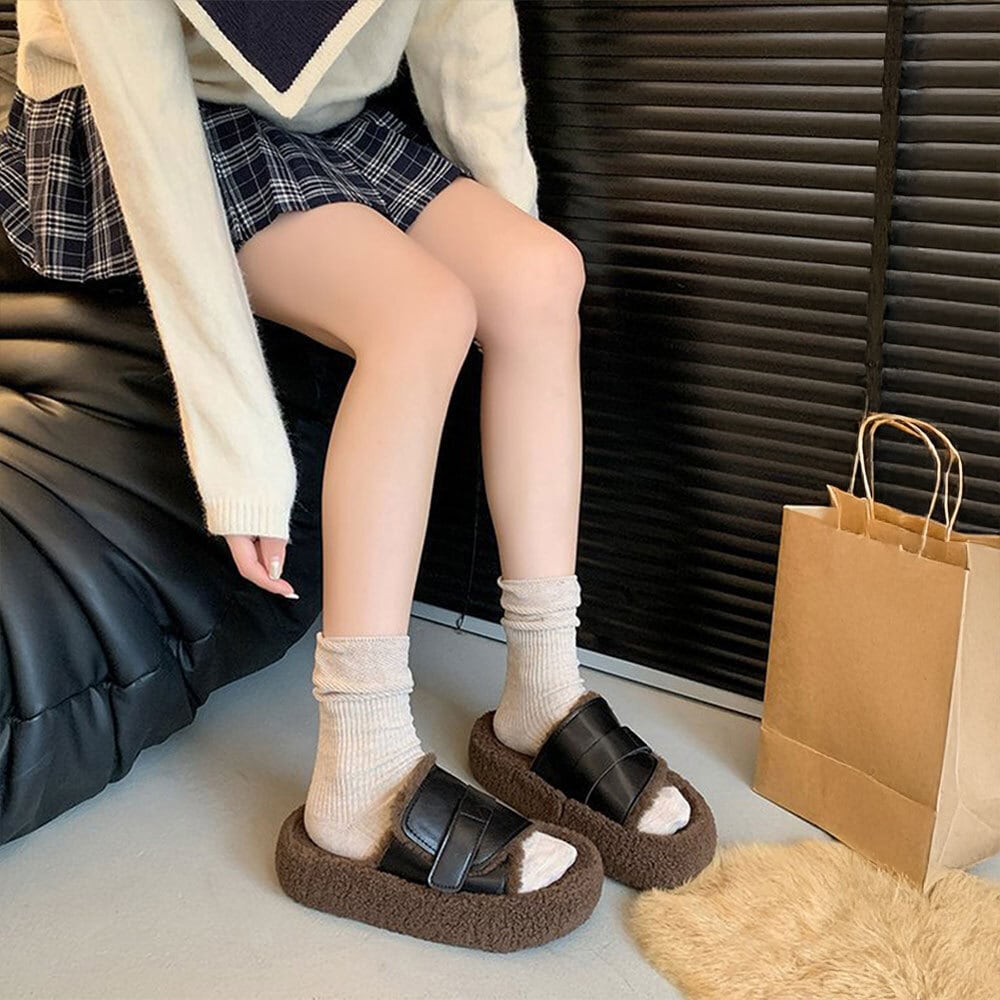 ボア サンダル ふわふわ もこもこ レディース 秋冬 韓国 暖かい 防寒 ファー スリッパ 履きやすい ルームシューズ 大人 かわいい おしゃれ 疲れにくい フェイクファー 大人可愛い 大人女子