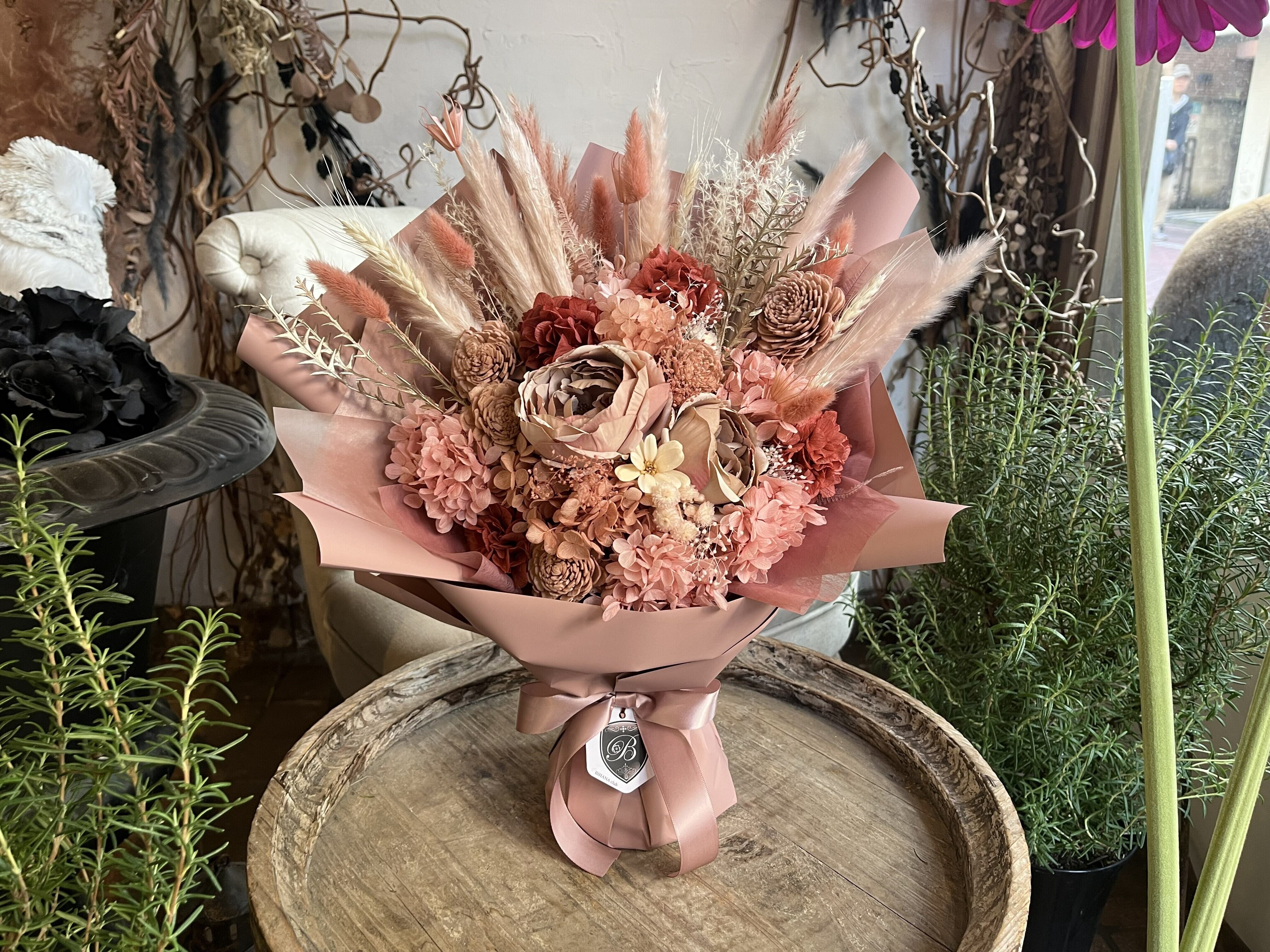 プリザーブドフラワー 花束 ギフト｜スタンディングブーケ（花瓶不要