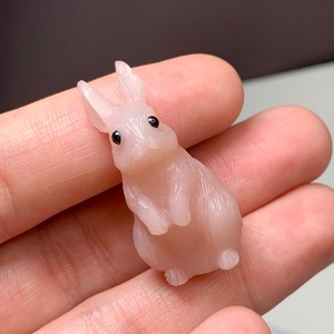 ピンクオパールうさぎ×ビンガム産スカイブルーフローライト原石クラスター