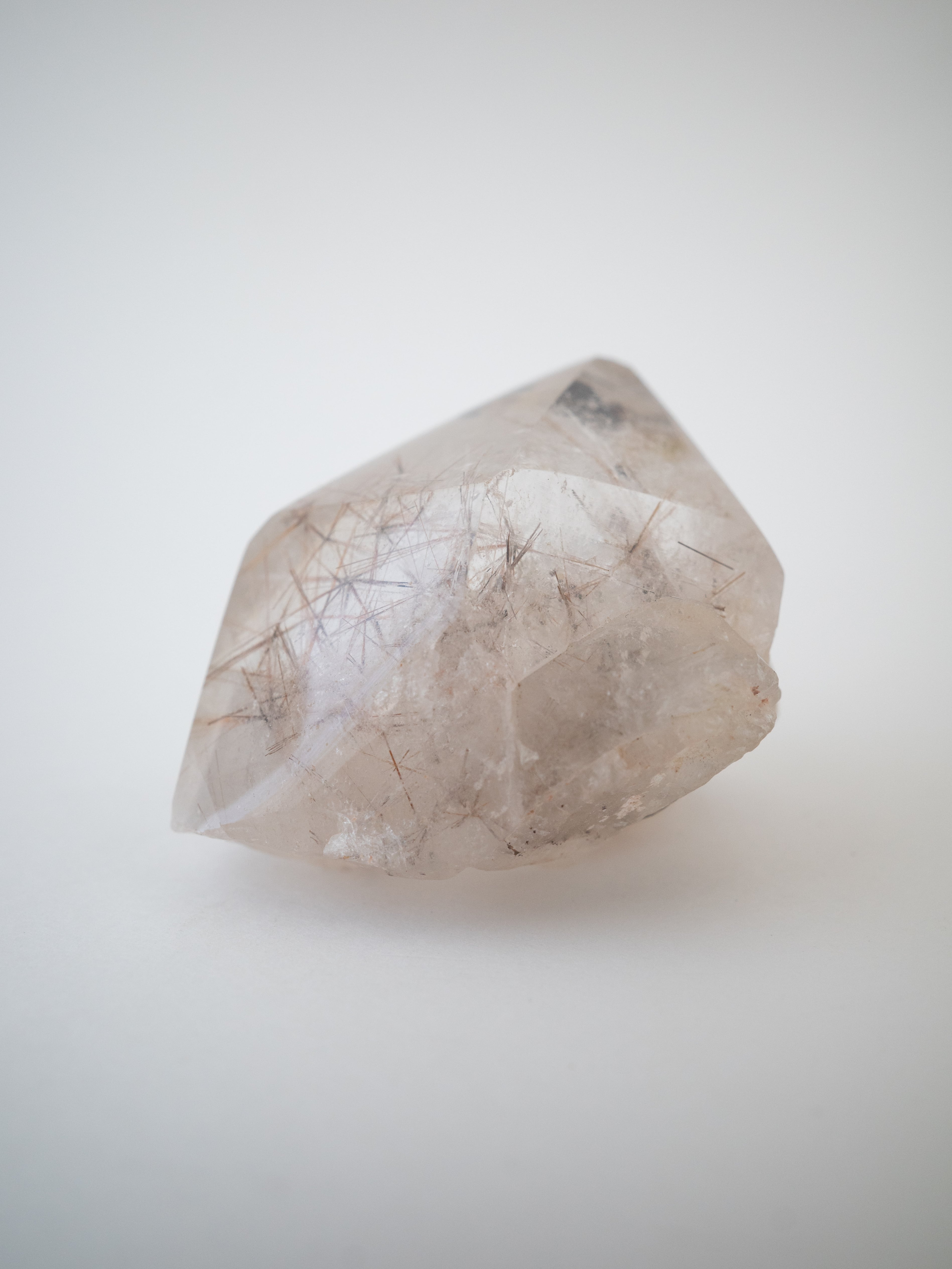 レッドルチルクォーツ- a11