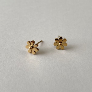 flower pierce ステンレスピアス