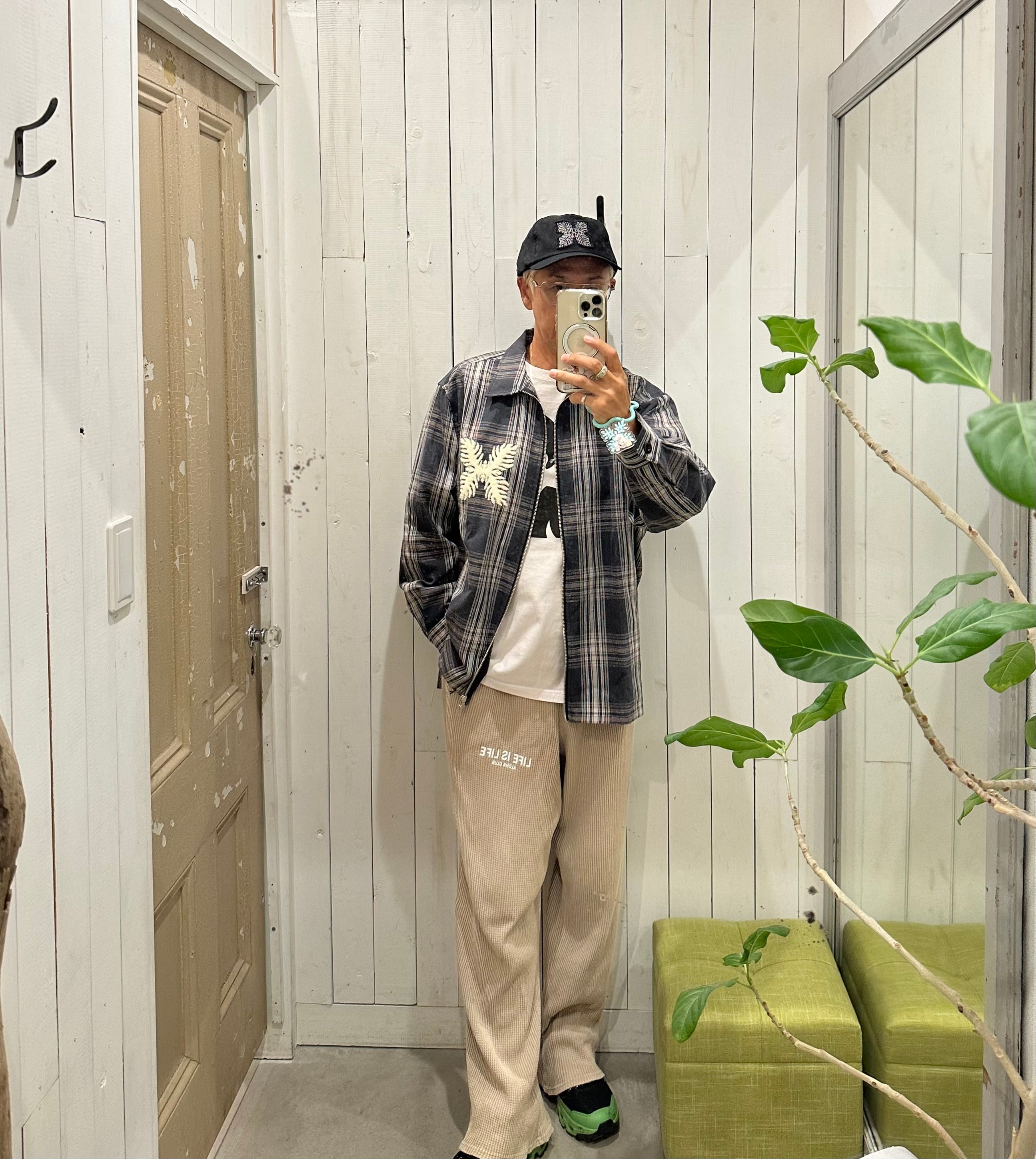 salvagepublic/チェックジップジャケット￥26,000(28,600)