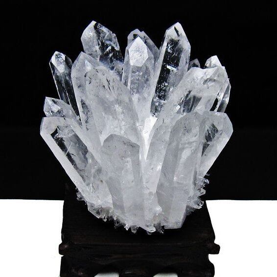 水晶 クラスター 水晶 原石 台座付属 一点物 182-8359