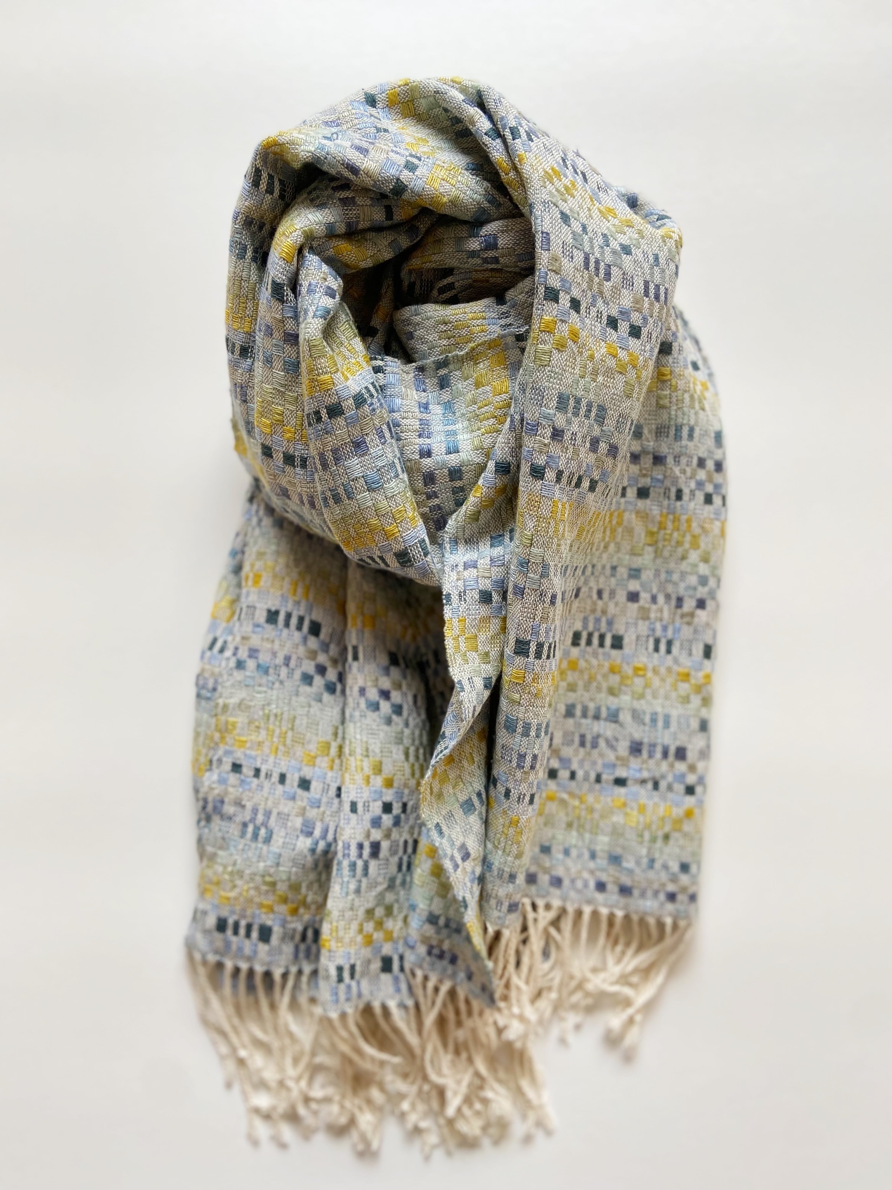 Hand-woven scarf / STAR 手織りシルクのショール 星 #2 | R o c c a