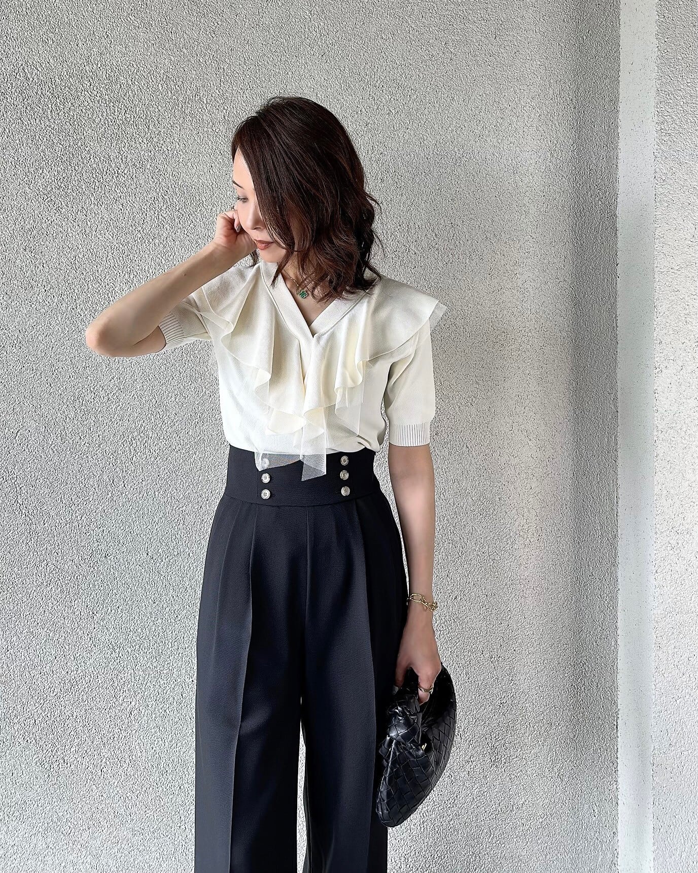 残り僅か！SYSORUS × akko3839 フロントフリルニットプルオーバー  