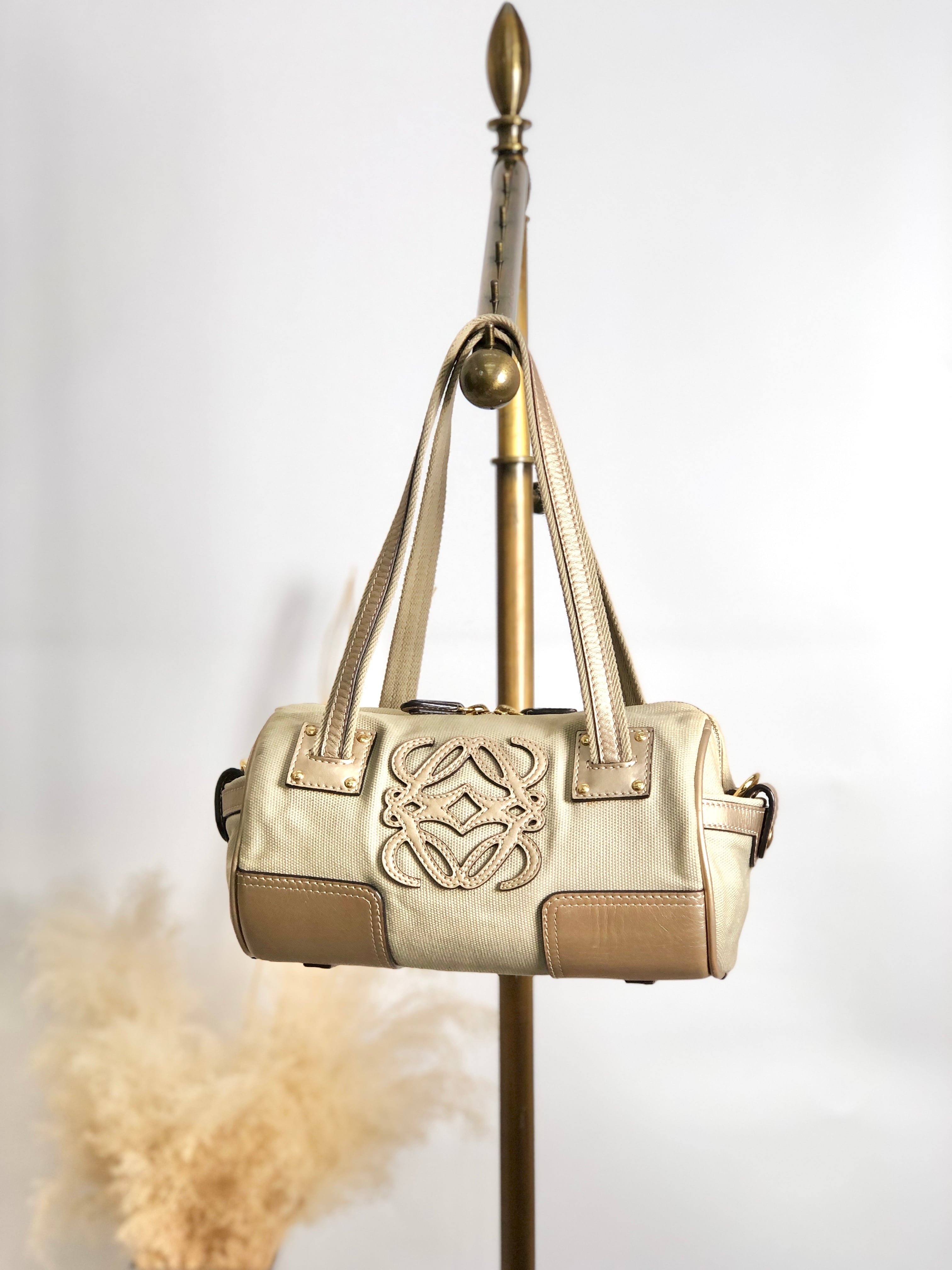 LOEWE ロエベ ハンドバッグ ベージュ アナグラム キャンバス ミニ LOEWE ロエベ ハンドバッグ ベージュ アナグラム キャンバス ミニ