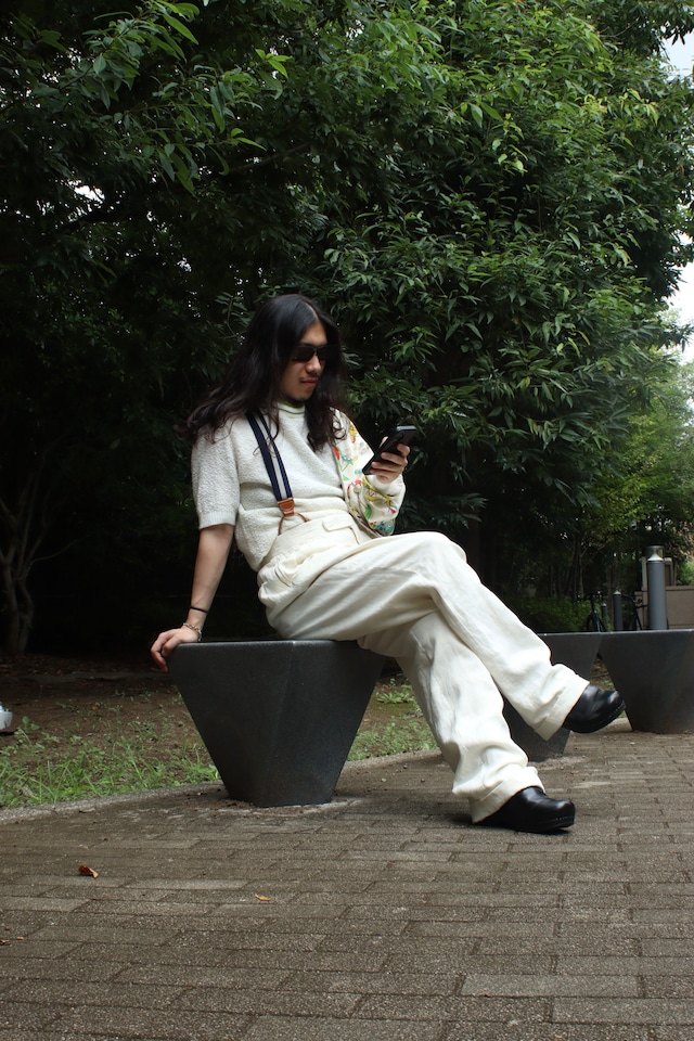 1960’s acrylic s/s knit . size large .
