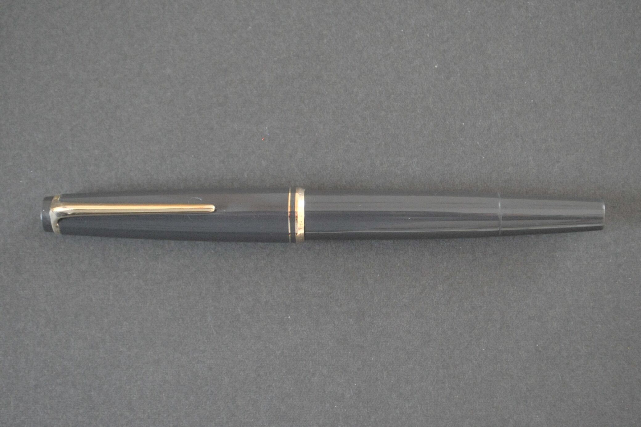 60s モンブラン No 22 MONTBLANC No 22 （細字） 14K 01866 | 川口