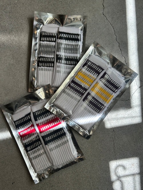 77circa   over print straight socks