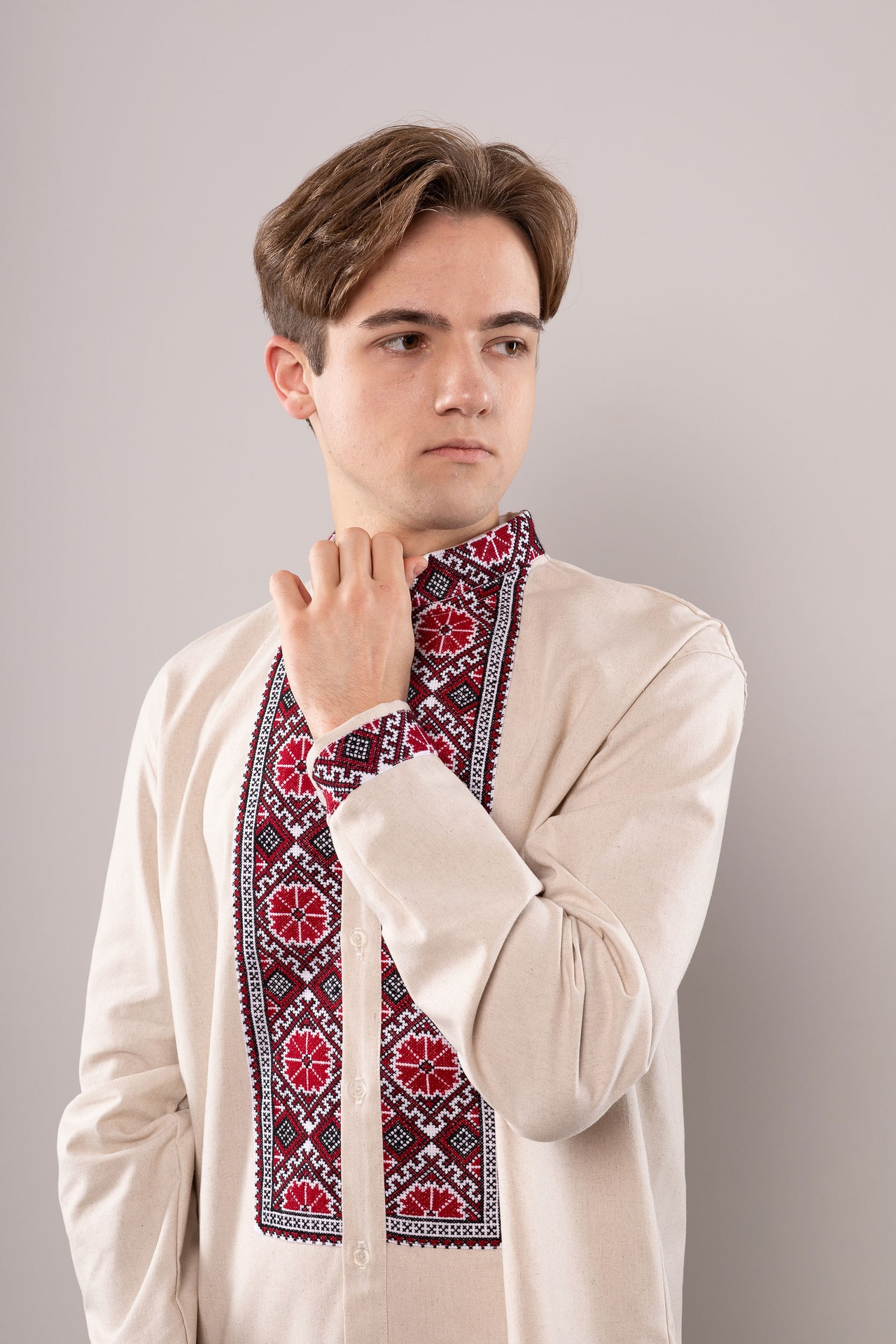 ウクライナ刺繍ヴィシヴァンカ　クロスステッチ手刺繍　Lサイズ　メンズ - 5