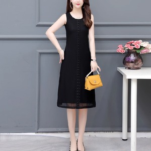 【送料無料】 ロングドレス 2色 衣装 ミモレ Aライン フレア プルオーバー ノースリーブ Uネック パール 飾り 装飾 透け感 薄手生地 通気性 エレガント 可愛い 大人可愛い きれいめ シンプル カジュアル シック コンサバ 華やか 大人 上品 おしゃれ お洒落 主役級 こなれ感 高見え 高級感 無地 夏 30代 40代 レディース 女性用 ママ お出かけ 女子会 お呼ばれ 休日 結婚式 二次会 パーティ 演奏会 ファッション 楽ちん 体型カバー 美脚 脚長 定番 着痩せ 垢抜け 存在感