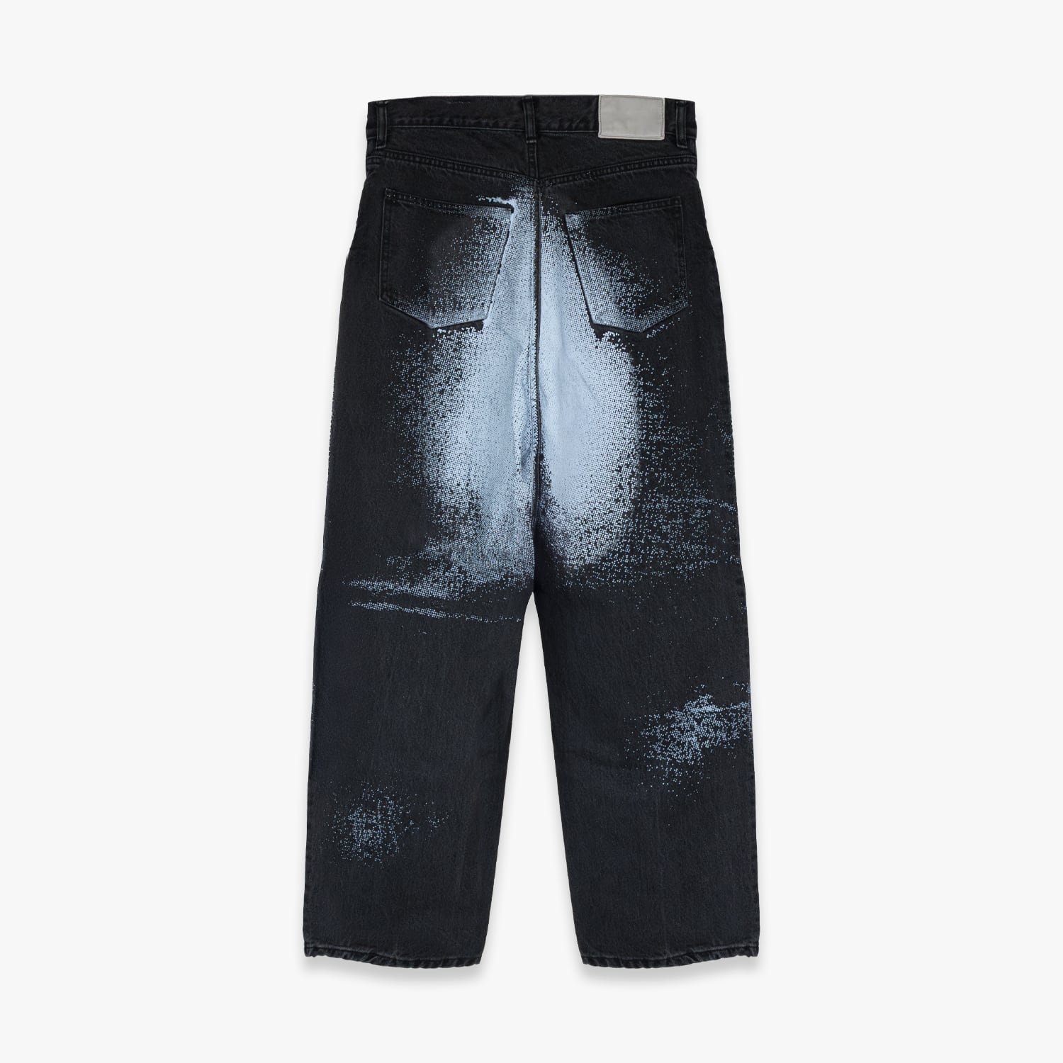 UNEEK BASEMNT - Discover independent style.