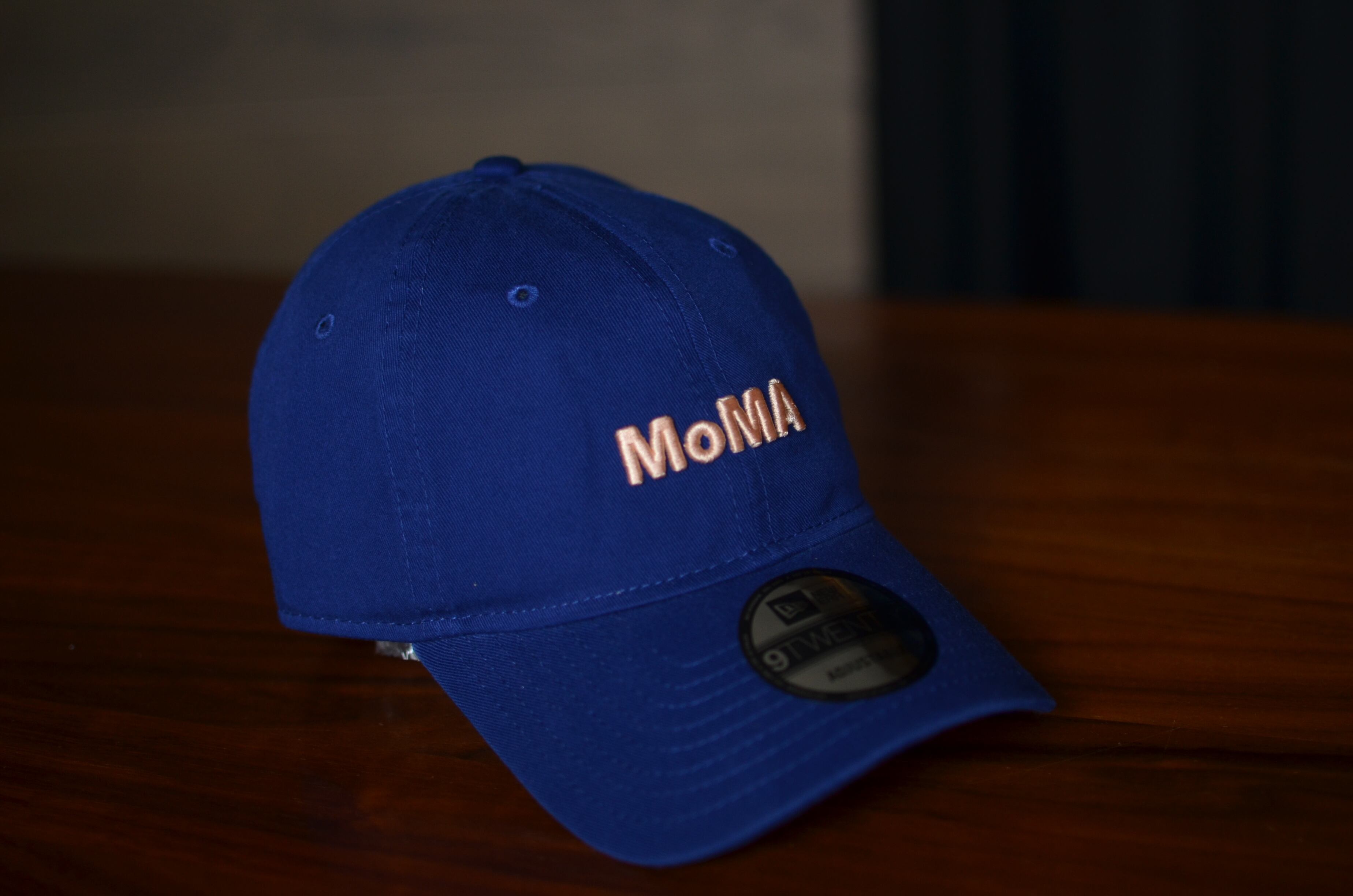 MOMA フロントロゴ CAP (blue) プレゼント付き | CHIPS