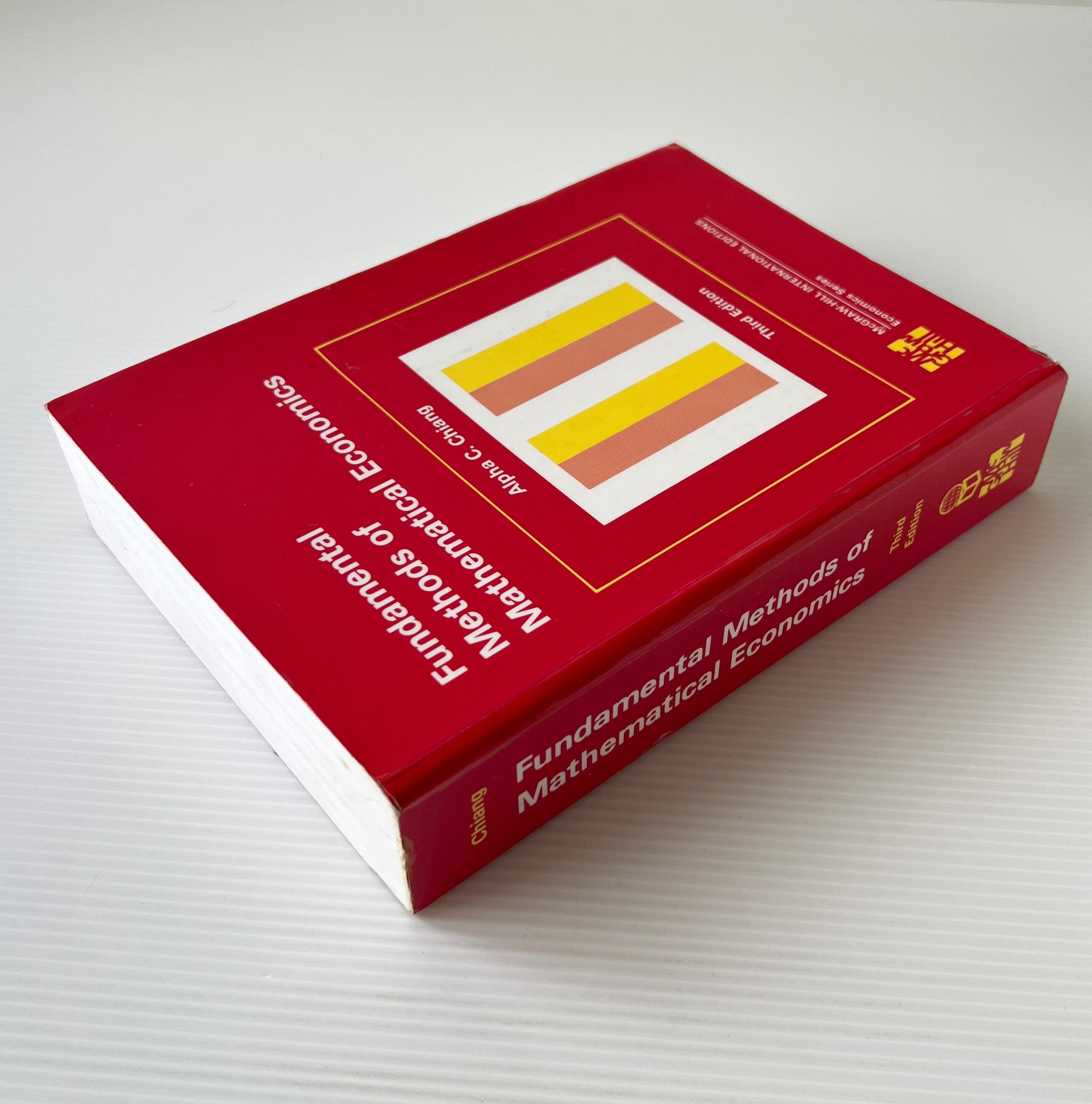 Fundamental Methods of Mathematical Economics 3rd edition / Alpha C. Chiang / McGraw-Hill