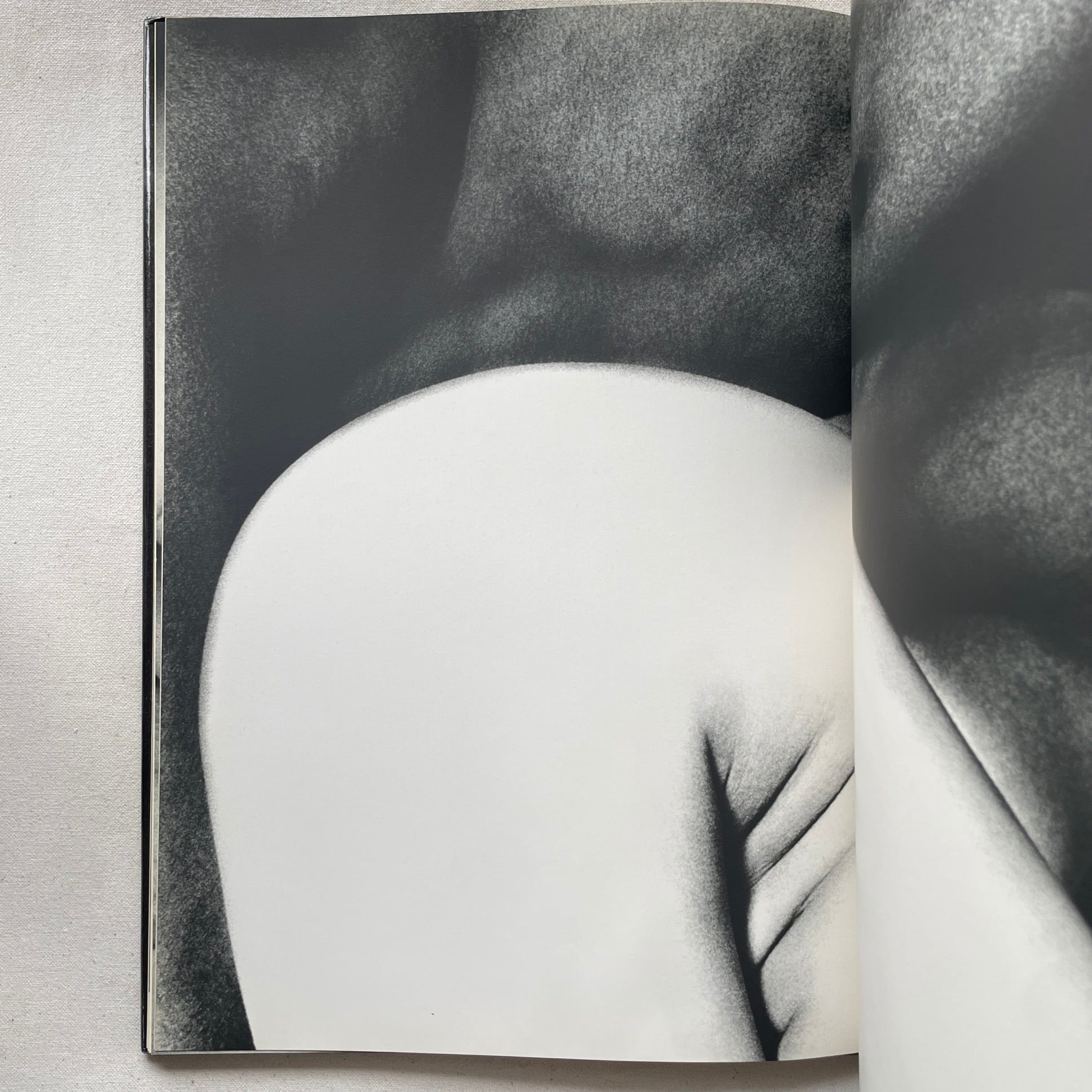 細江英公　写真集　サイン入り 抱擁 | 細江英公写真集 ＜サイン入＞ | 汀線 / TEISEN BOOKS