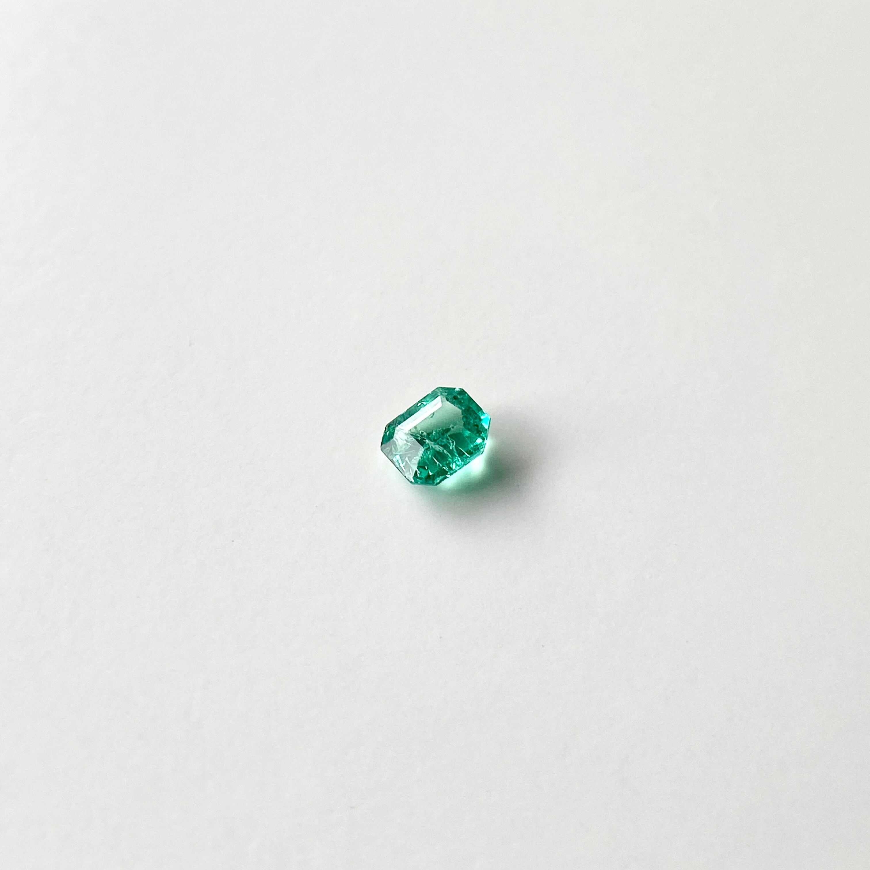 Emerald 0.24ct エメラルド kg-0112