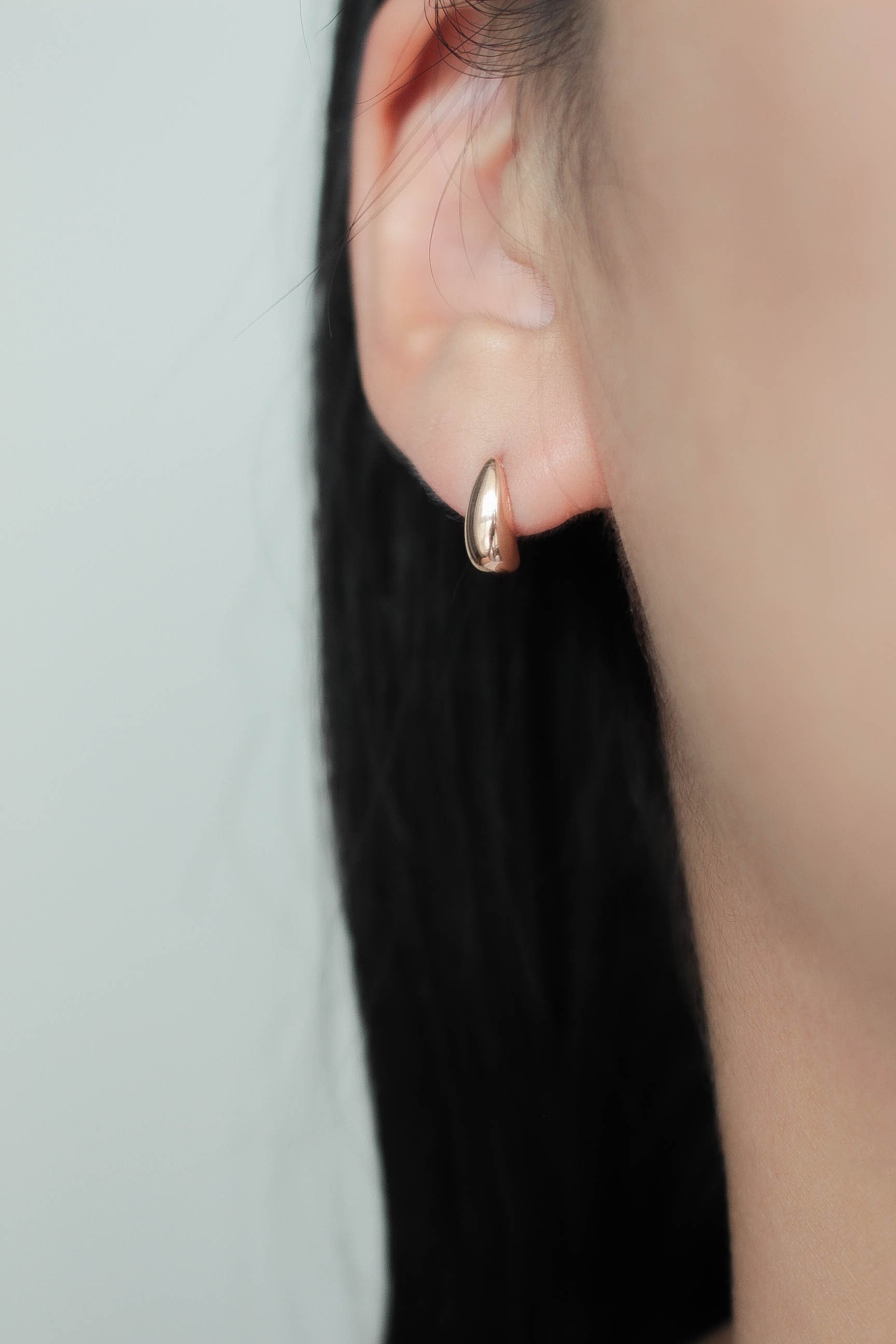 Mini Drop Pierce | 金属アレルギー対応のアクセサリー ebine