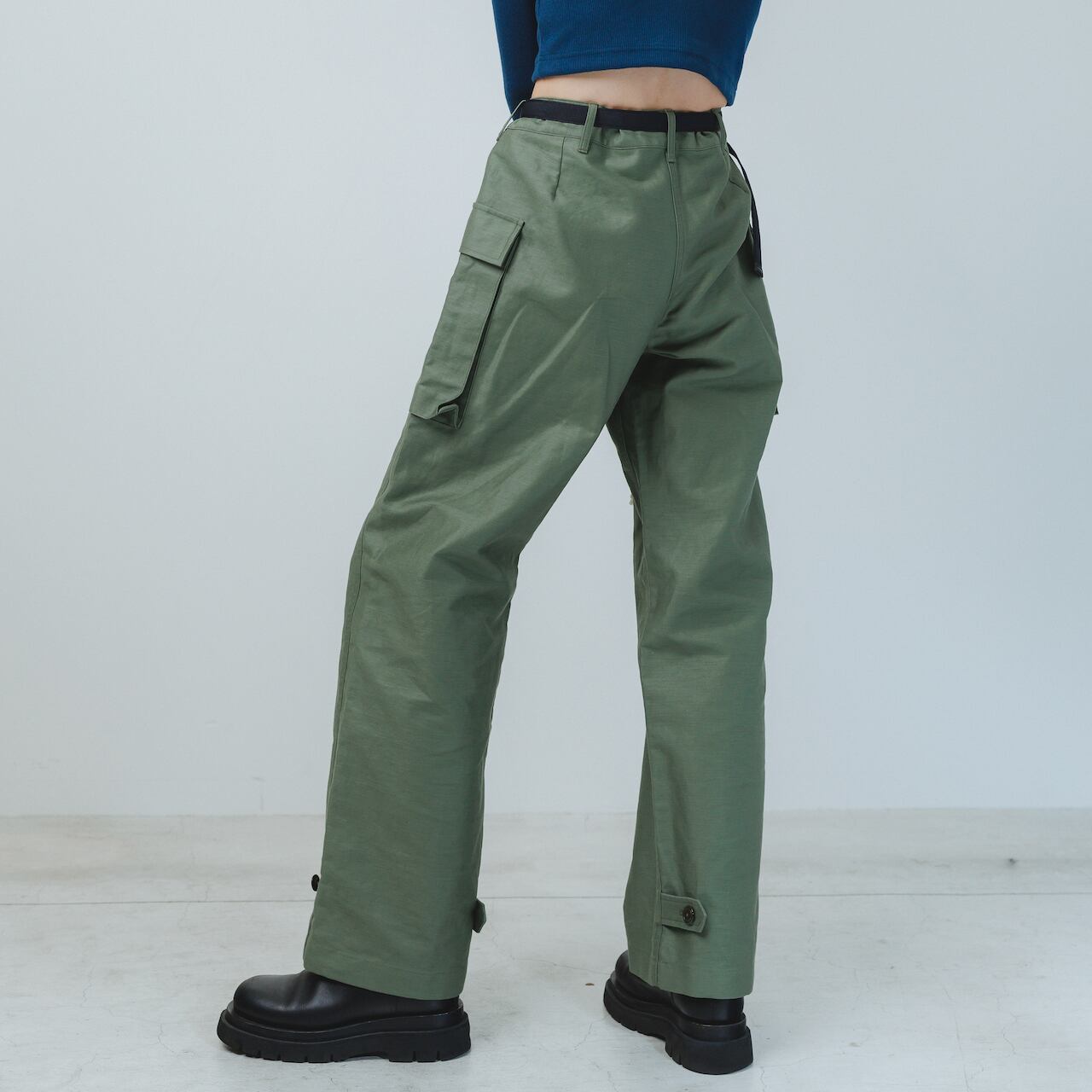 24A/W】AO-62 loop cargo pants / olive | akio