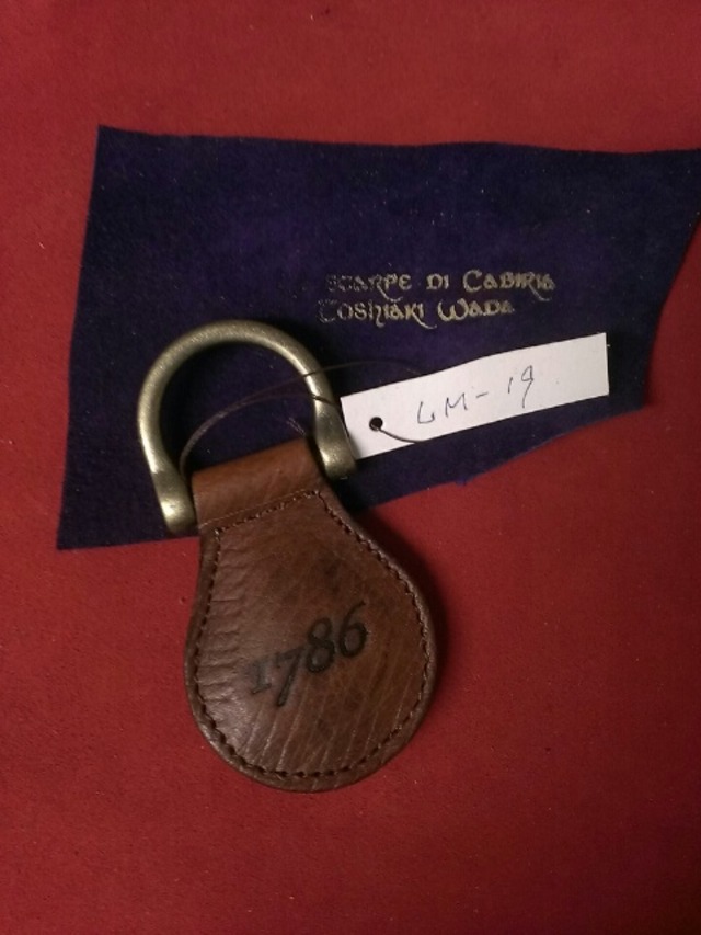 1786 Key Ring LM-19