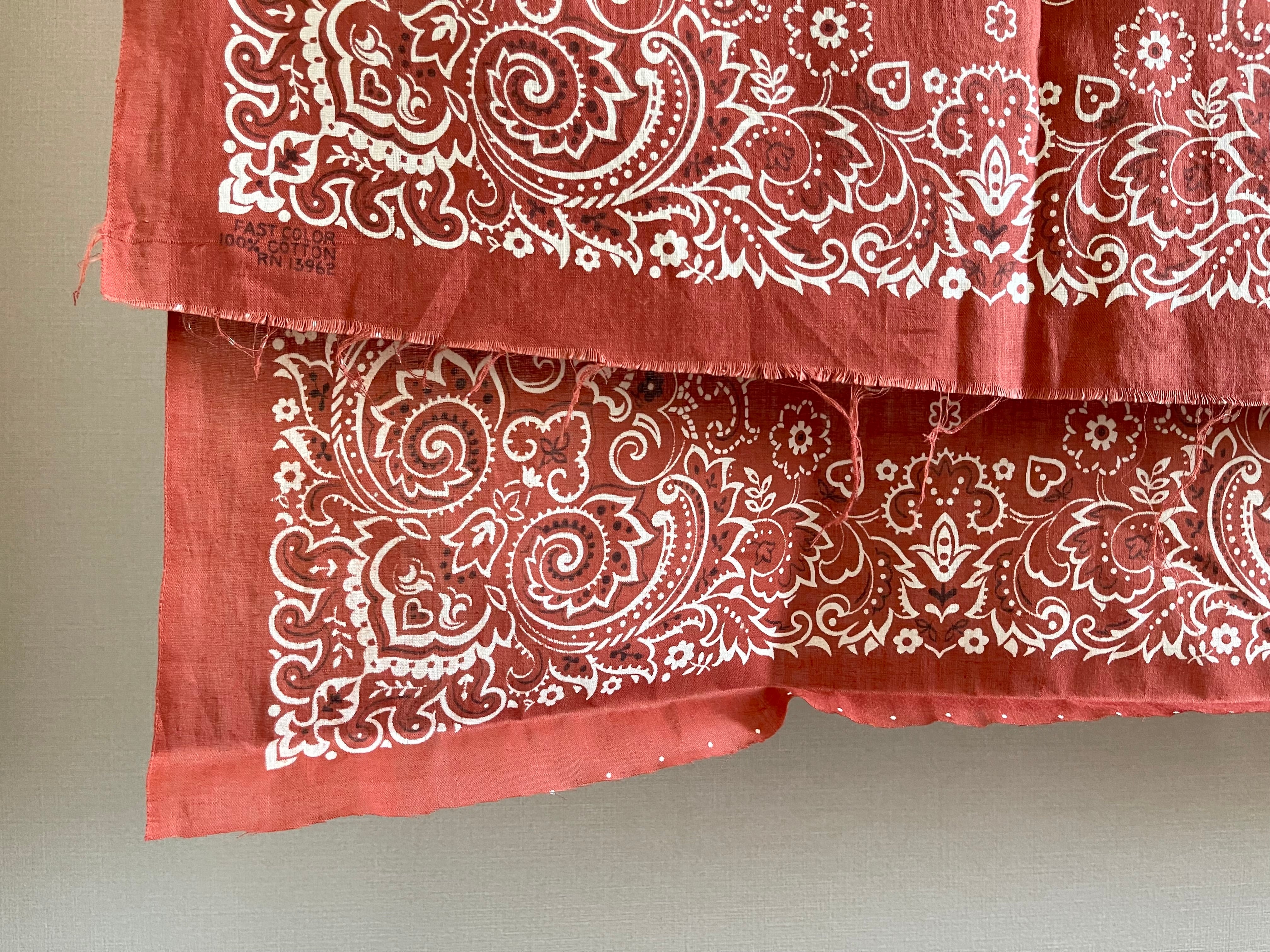 未裁断vintage USA製 バンダナ dead stock ビンテージ Amazon.co.jp