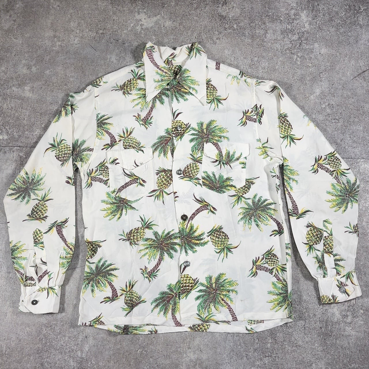～50's unknown レーヨンシャツ パイナップル柄 長袖シャツ ヴィンテージシャツ アロハシャツ vintage ホワイト 50's unknown レーヨンシャツ パイナップル柄 長袖シャツ ヴィンテージ