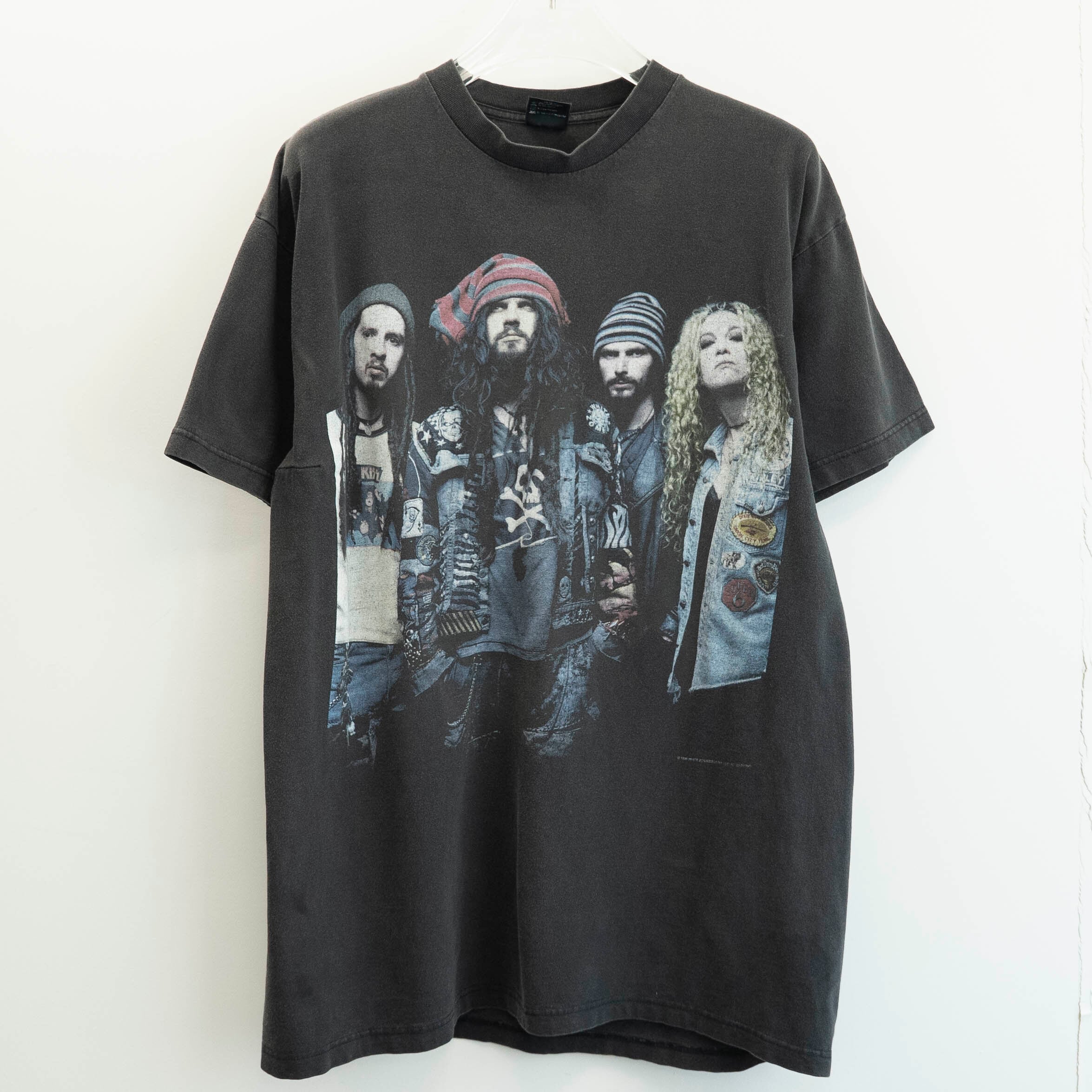 White Zombie " Member " Giant L 【A3-29】