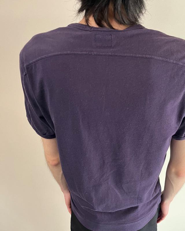 【C.P COMPANY】faded henley neck T-shirt