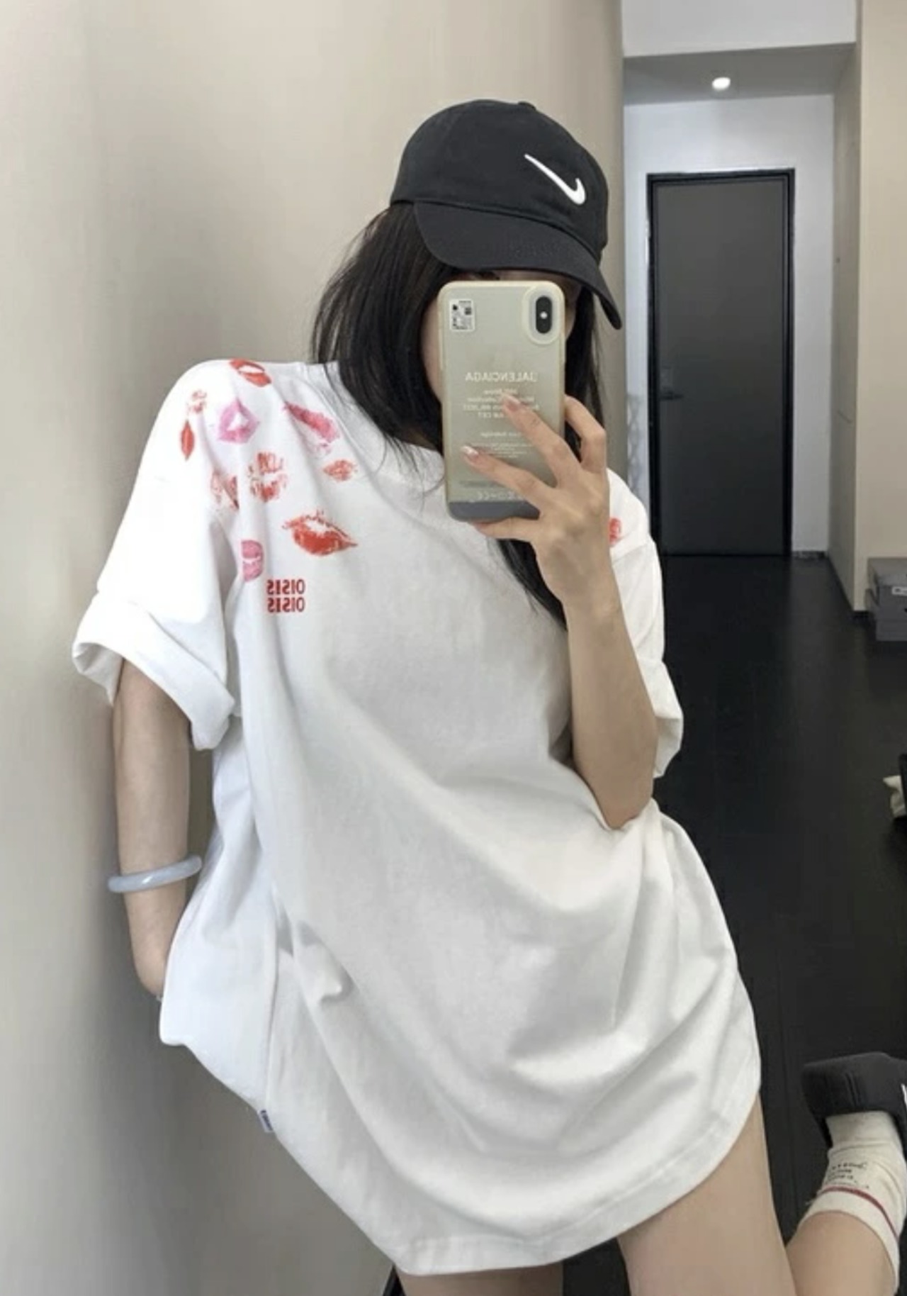 OISIS015 リッププリント刺繍Tシャツ