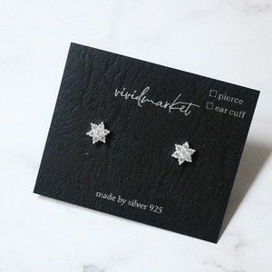 雪の結晶ピアス