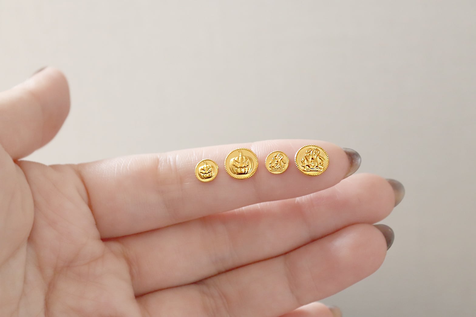 純金ハロウィン『かぼちゃ』モチーフ 約0.3g 【JUNGOLD】 | JUNGOLD