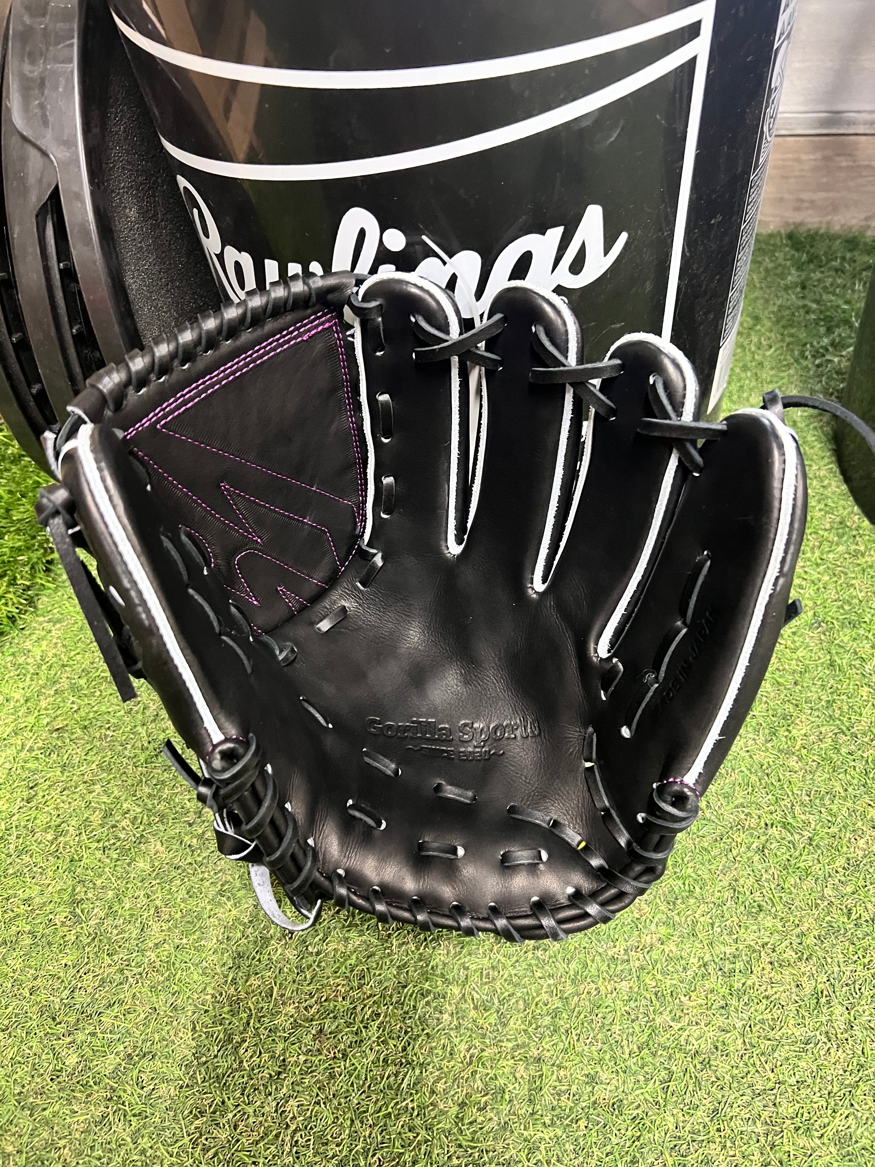 GS 硬式投手用 嘉陽型 ブラックモデル メーカーガイド型付け済