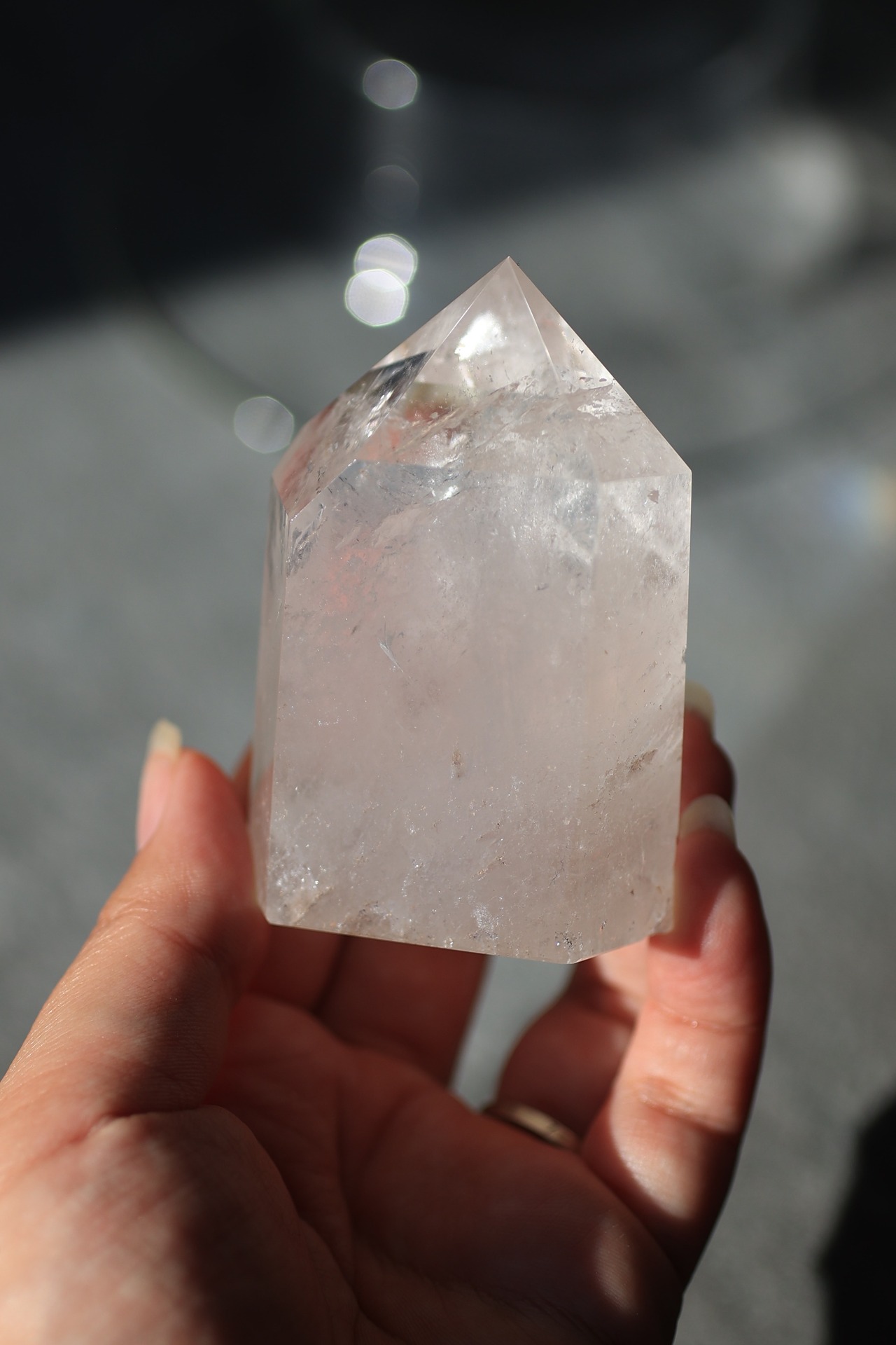 マダガスカル産｜水晶タワー ｜Madagascar Quartz Tower｜天然石 鉱物 パワーストーン｜st00422