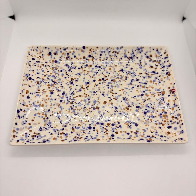 ｲｯﾀﾗ iittala  OTC  ﾍﾚ A4ﾌﾟﾚｰﾄ 21x29cm ﾌﾞﾙｰﾌﾞﾗｳﾝ  [カラー: ブルーブラウン]